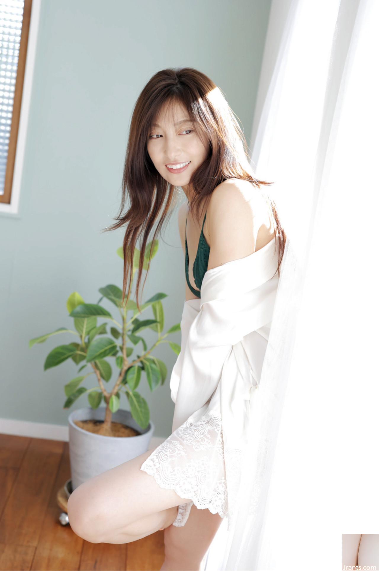 (Kumada Yoko) Bộ ngực đẹp trắng nõn nõn nà, rãnh sâu không giới hạn (35P) - Ảnh 7