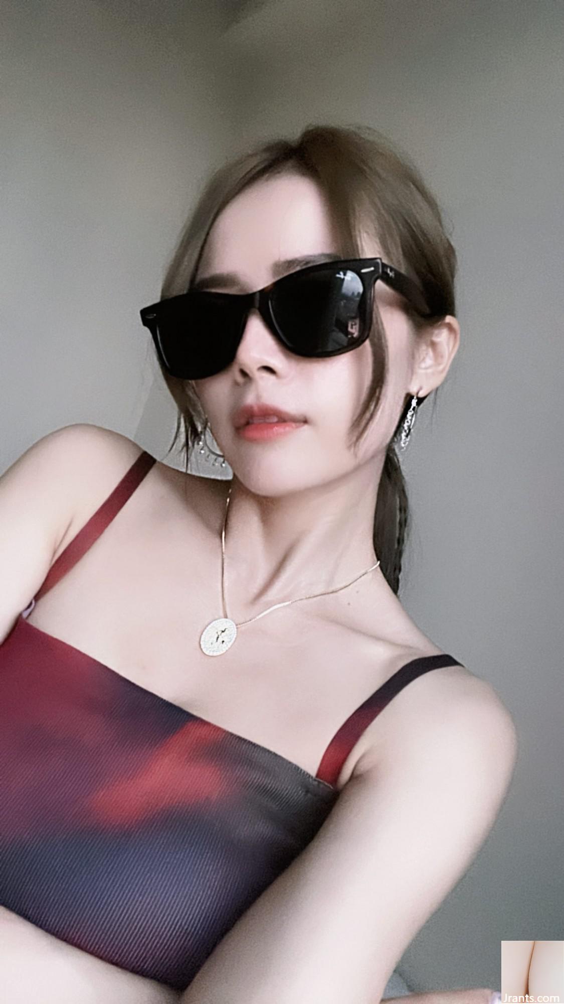 Bộ ngực lớn cấp cao nhất “Siang Siang” khuôn mặt thuần khiết với cơ thể hấp dẫn (18p) - Ảnh 2