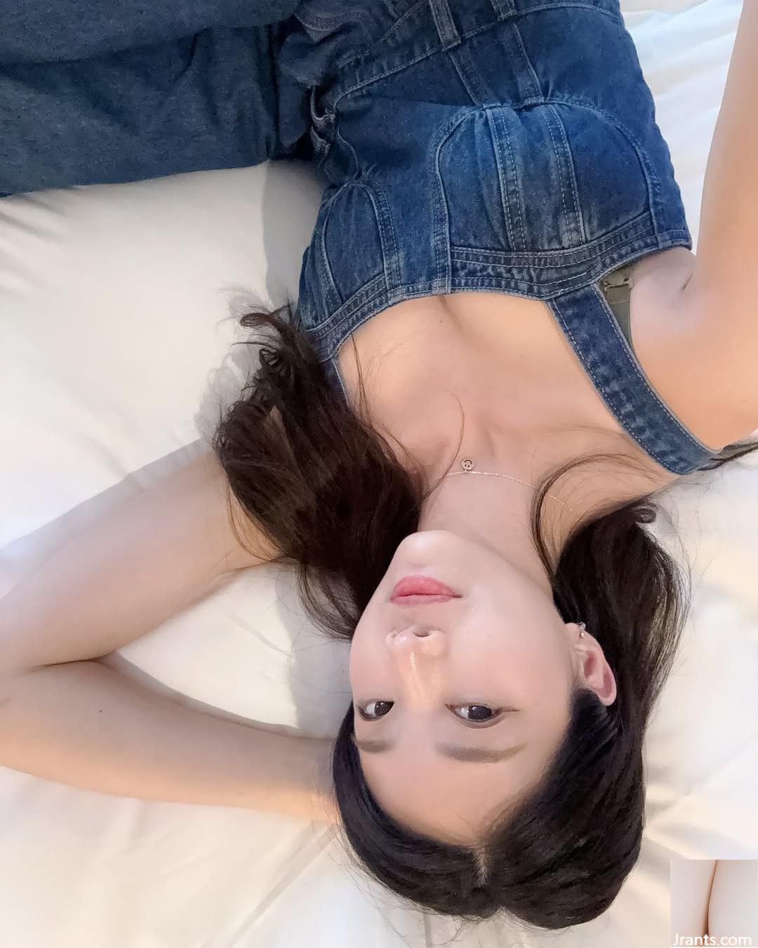 Siêu nóng và ngọt ngào cô gái xinh đẹp mặc quần áo gợi cảm! “BB” cho thấy con số quỷ dữ (32p) - Ảnh 24