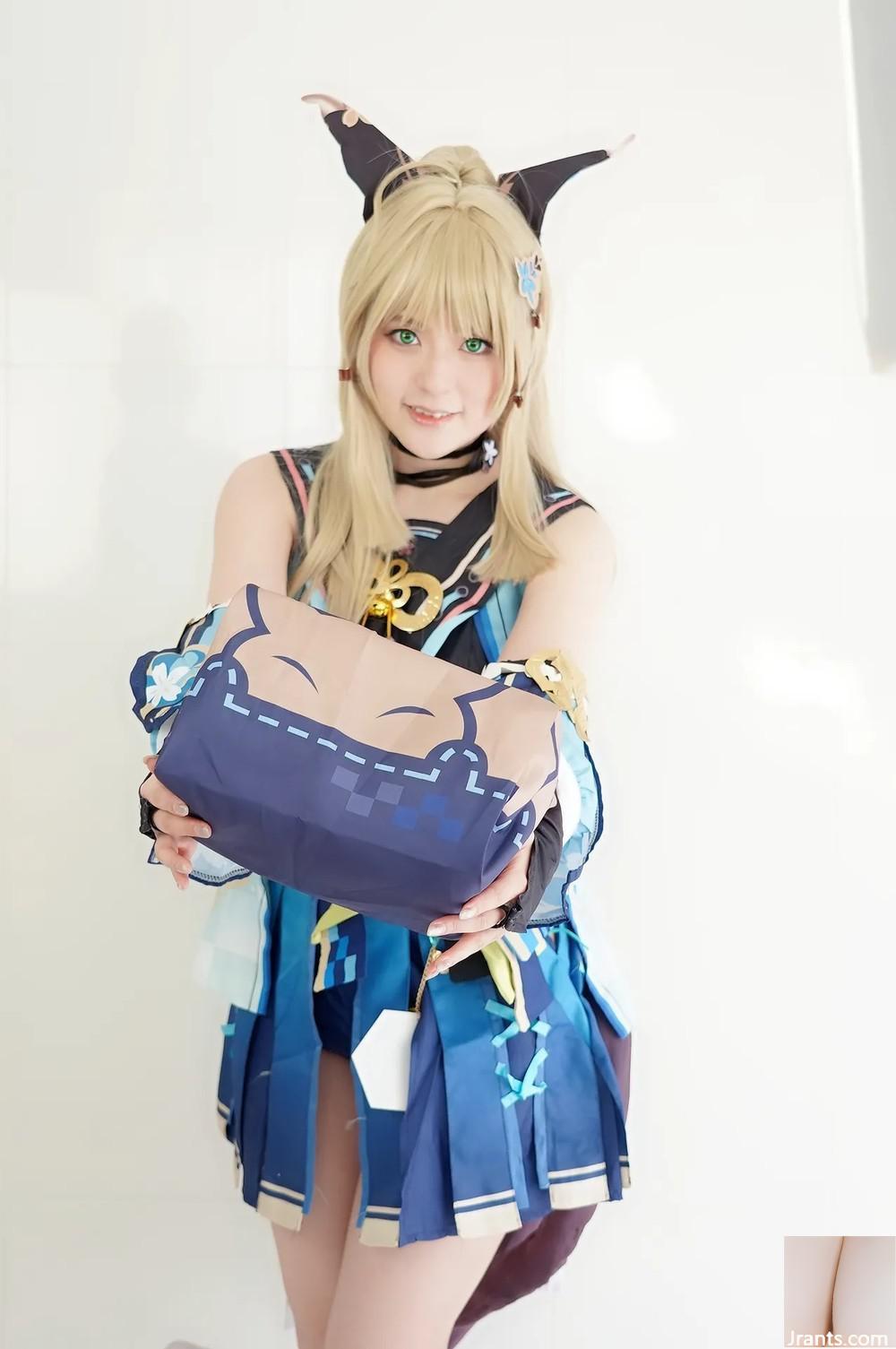 Một bộ ngực nữ sừng và một cảnh quay cá nhân nhếch nhác đã cạo âm hộ mama sex thô (harao kirasa) - Ảnh 4