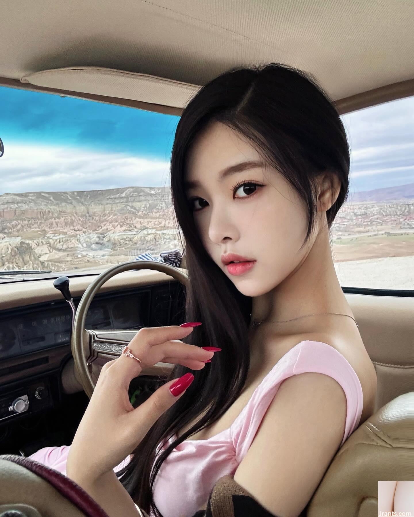 Tôi đã nhớ đến tình yêu đầu tiên của tôi “Soooxiiy” ​​của mình là đáng yêu và đầy màu sắc, hương thơm và hương vị (40p) - Ảnh 34