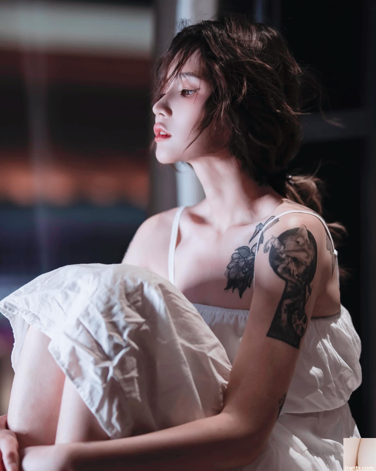 Đường cong quyến rũ “Chị Kobayashi” cho thấy một con số đầy đủ và nóng bỏng và khiến mọi người rơi vào đó một cách vô thức (38p) - Ảnh 28