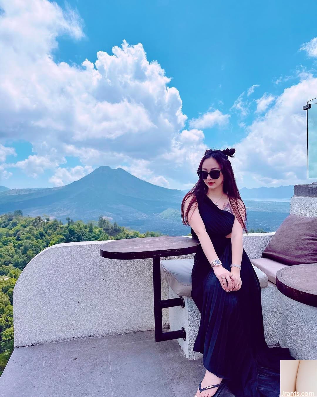 Bộ ngực của cô nàng quỷ nhỏ gợi cảm “Haoyu” đẹp đến mức không thể không nhìn vào (15P) - Ảnh 10