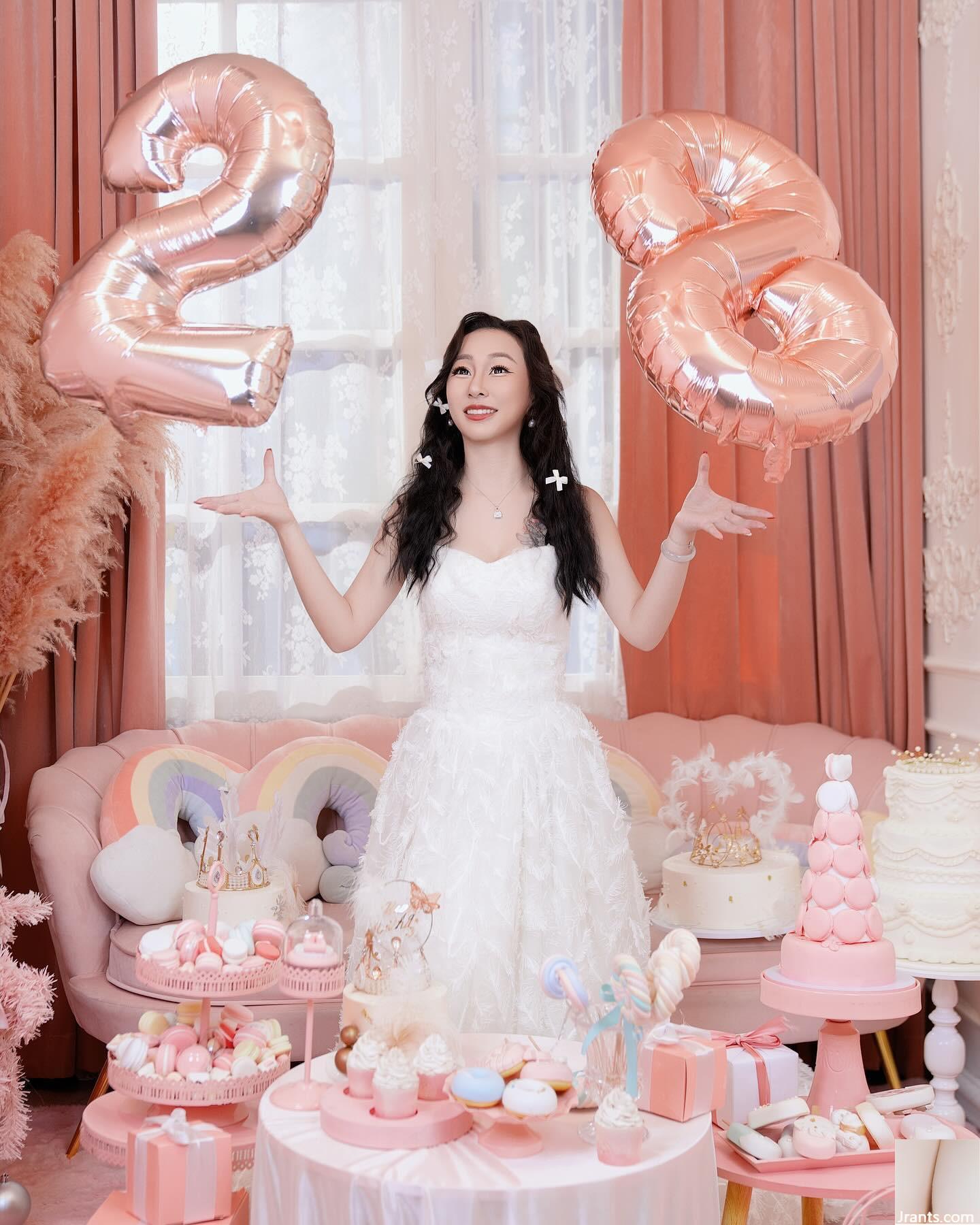 Bộ ngực của cô nàng quỷ nhỏ gợi cảm “Haoyu” đẹp đến mức không thể không nhìn vào (15P) - Ảnh 15