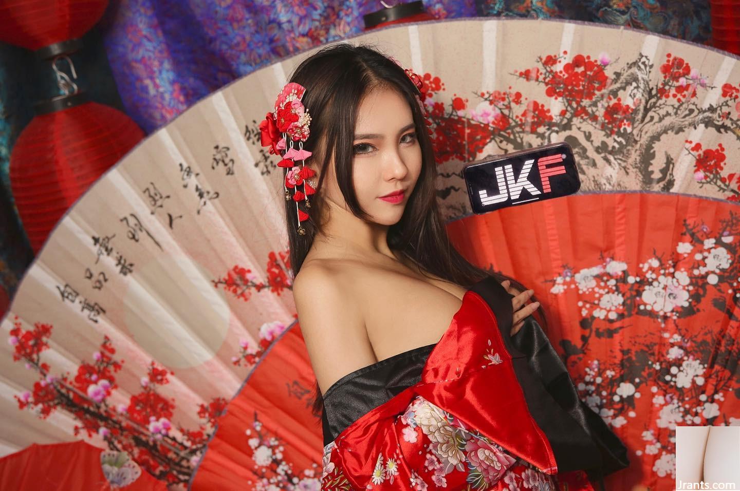 Vú to thấp “Glaze”, rãnh đầy đặn và sâu, đường cong gợi cảm và rạng ngời, không chê vào đâu được (26P) - Ảnh 17