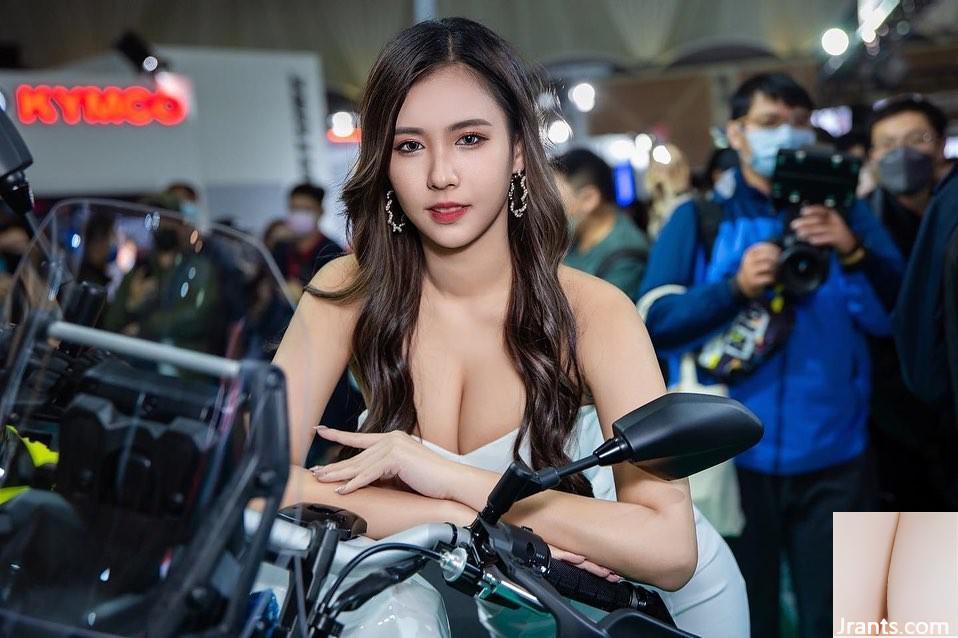 Vú to thấp “Glaze”, rãnh đầy đặn và sâu, đường cong gợi cảm và rạng ngời, không chê vào đâu được (26P) - Ảnh 18