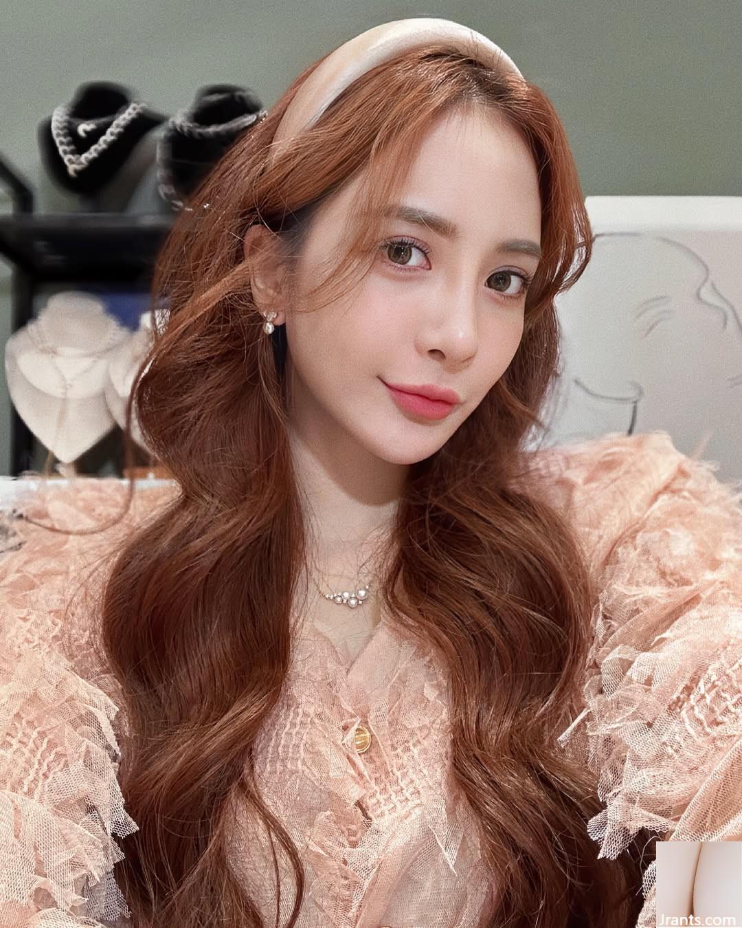 “Marina” với gương mặt dễ thương tự nhiên và đường cong cơ thể sắc sảo (21P) - Ảnh 9