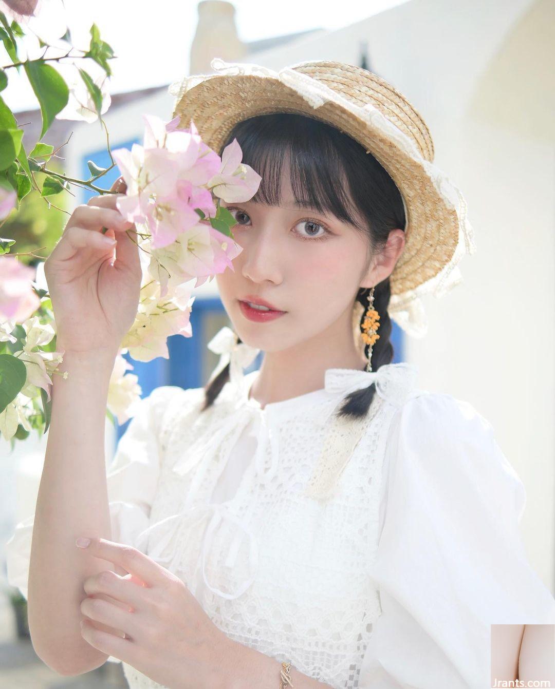 Những đường cong đẹp khiến người ta mê mẩn. “Long Weiwei” có nét mặt trong sáng và thanh tú (27P) - Ảnh 15