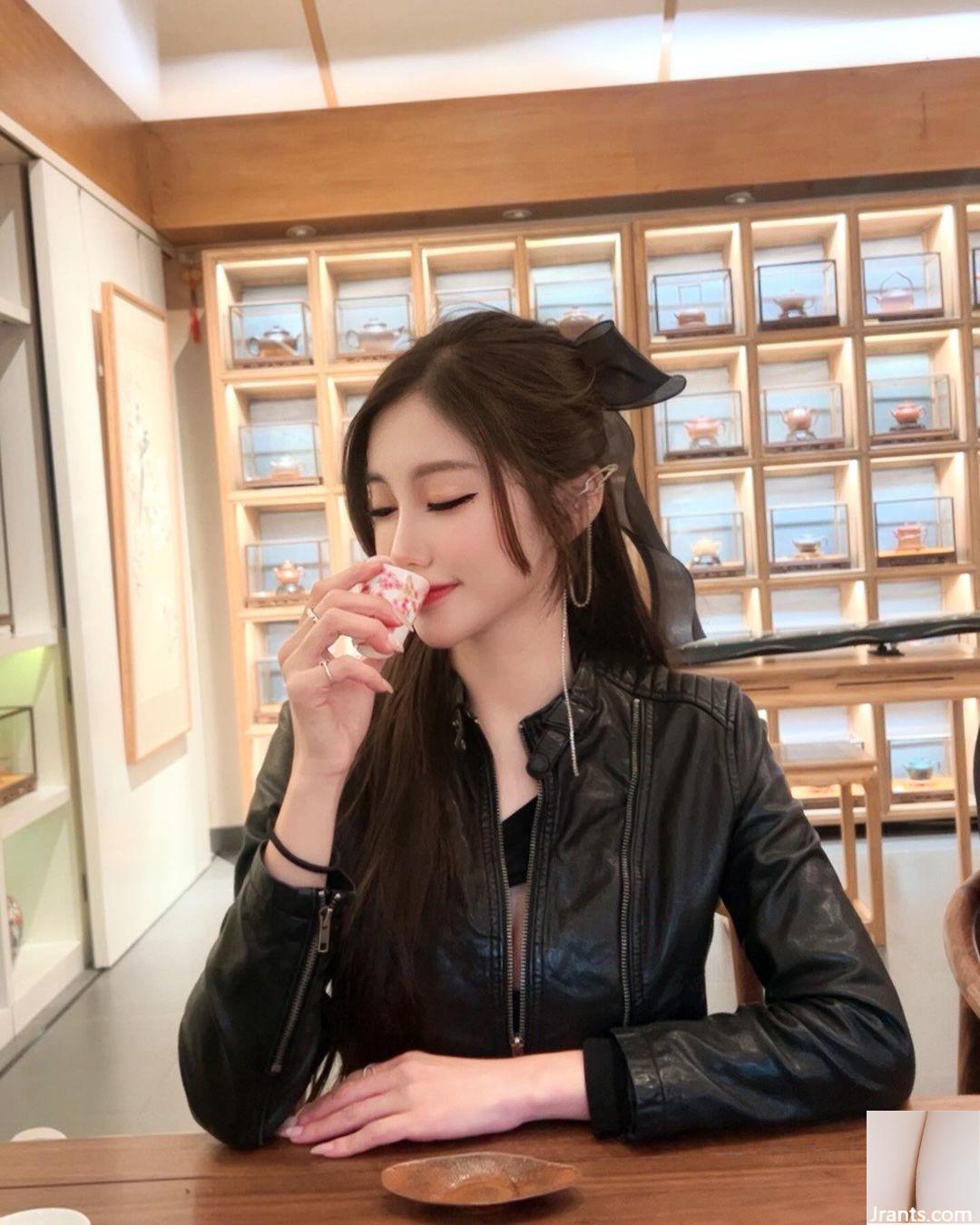 Khuôn mặt ngọt ngào “Chris Ziting” cư dân mạng đã xem vết sưng nai bên trong của Yan Yan (33p) - Ảnh 18