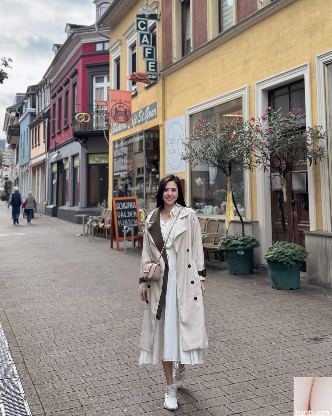 “Guan Xin Flora” gợi cảm và quyến rũ có nụ cười ngọt ngào và dáng người đẹp (34P) - Ảnh 27