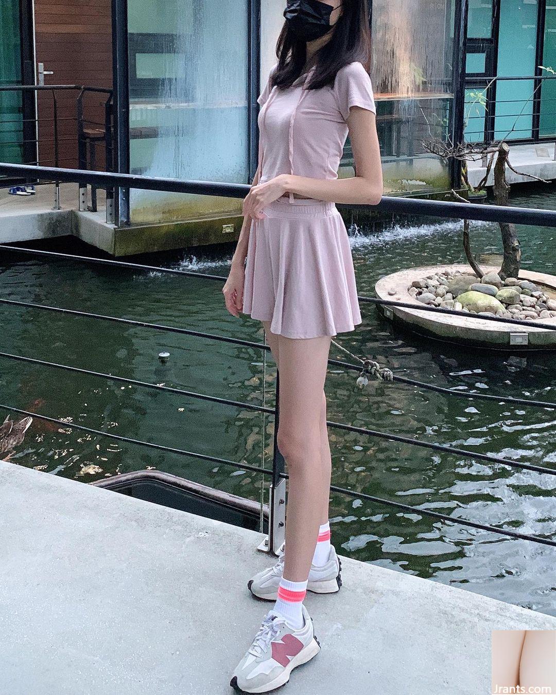 Hocketing Chân đẹp “师” Ngoại hình rất đẹp trên bầu trời, để mọi người nhìn thấy một ngọn lửa tốt (23p)