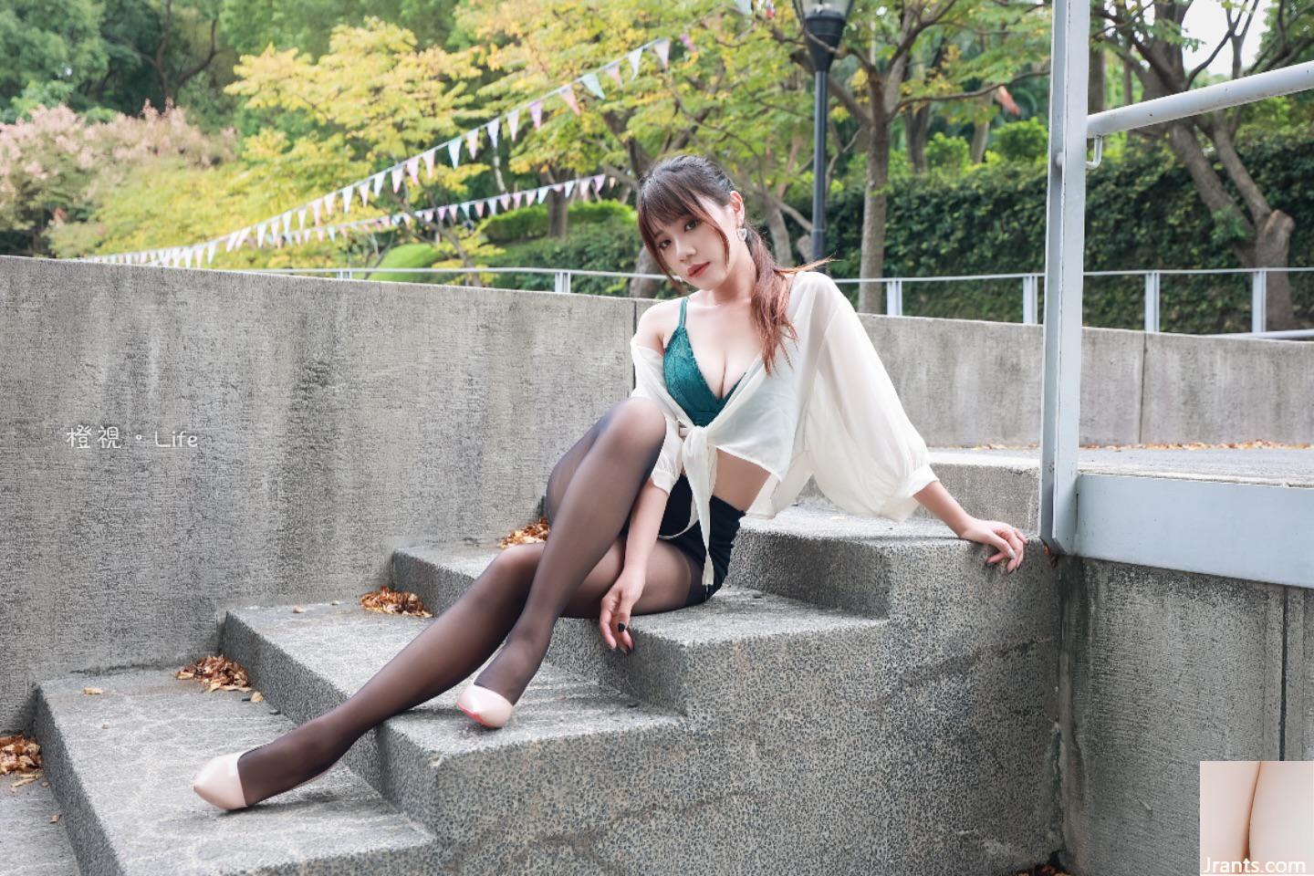 Vóc dáng gợi cảm của “Shuang’er” quá chết người và tư thế mảnh mai siêu gợi cảm (50P) - Ảnh 5