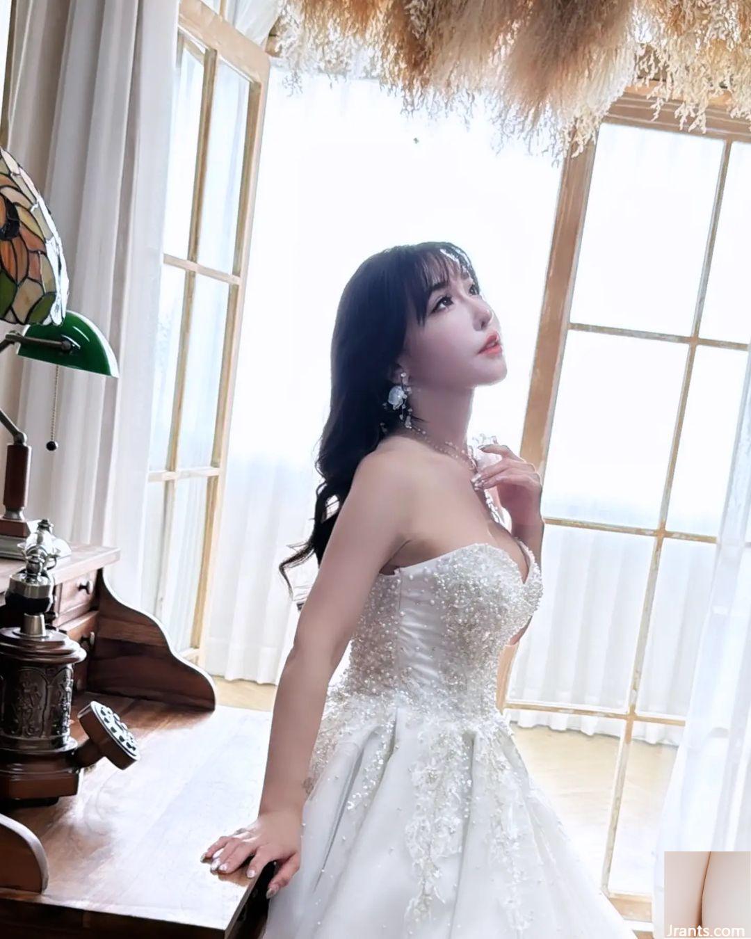 Cơ thể bối rối “Hoshino Yu” có hình thể và ngoại hình đáng kinh ngạc (36P) - Ảnh 5