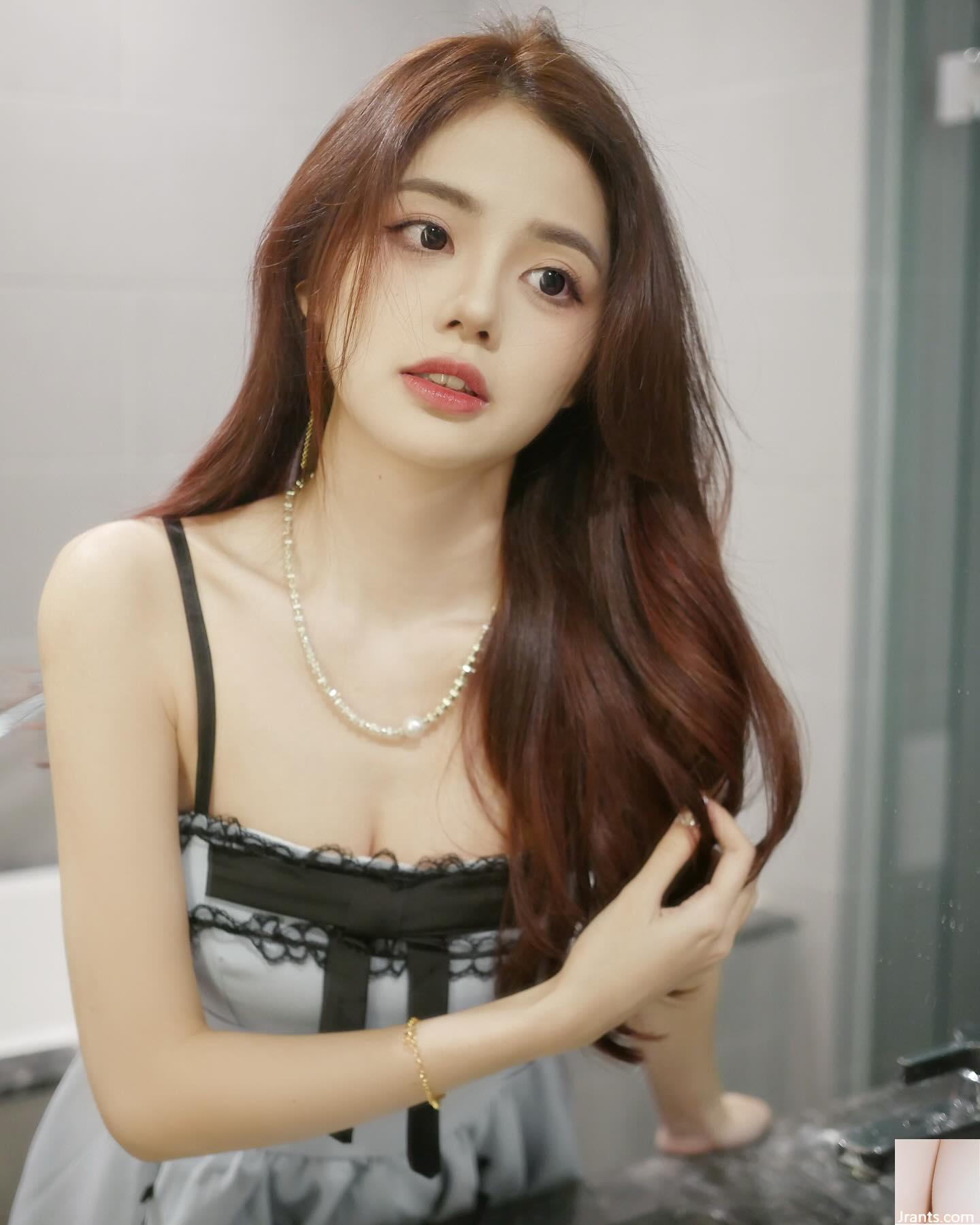 Tiên nữ giáng trần (jin Wen 靖文), dáng người chuẩn, bộ ngực đầy đặn và đẹp không thể giấu được (14P) - Ảnh 13