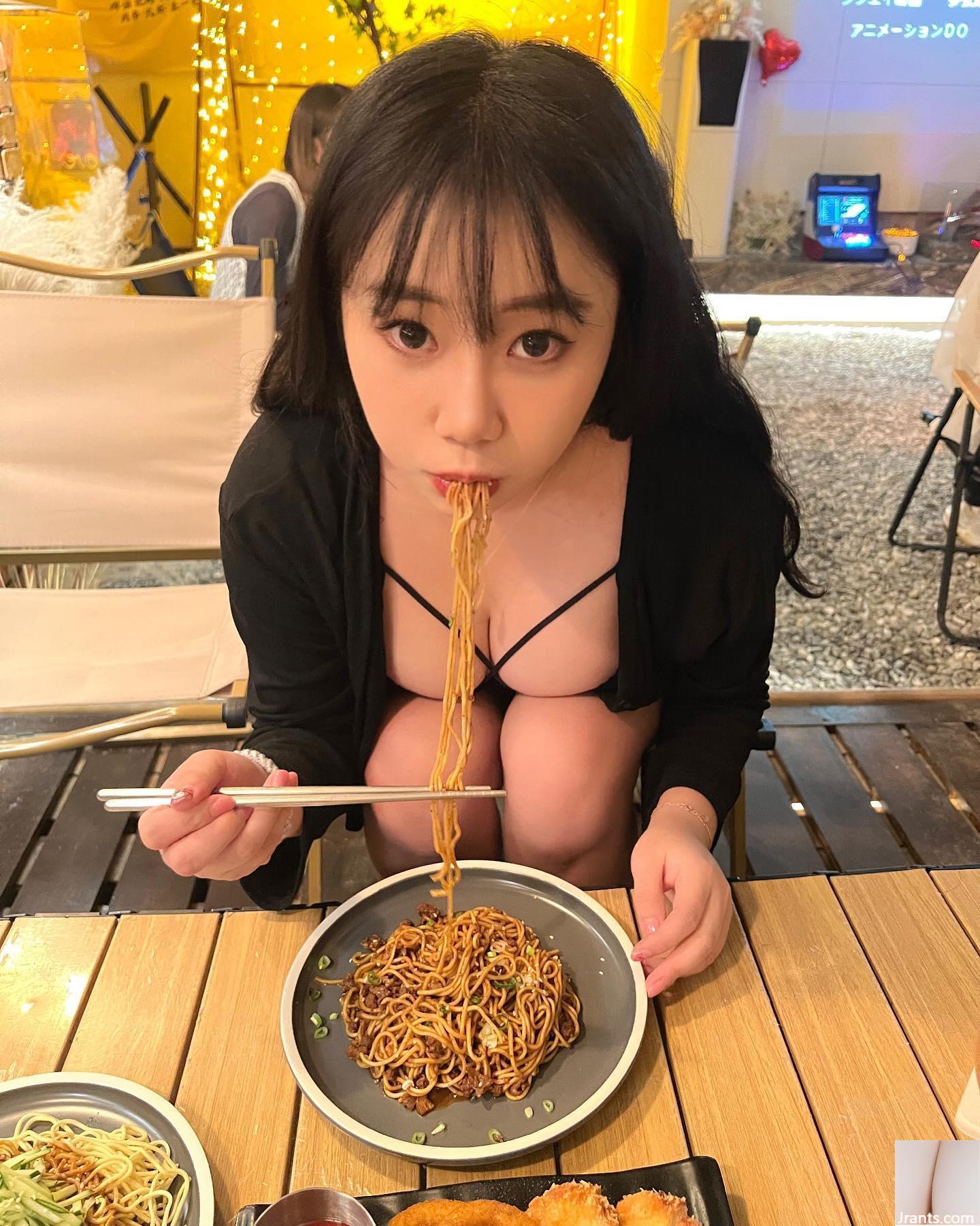 “Yonghan Kelly” xinh đẹp với bộ ngực tuyết dễ thương khoe vóc dáng bụ bẫm và nóng bỏng với chất lượng không chê vào đâu được (19P) - Ảnh 6