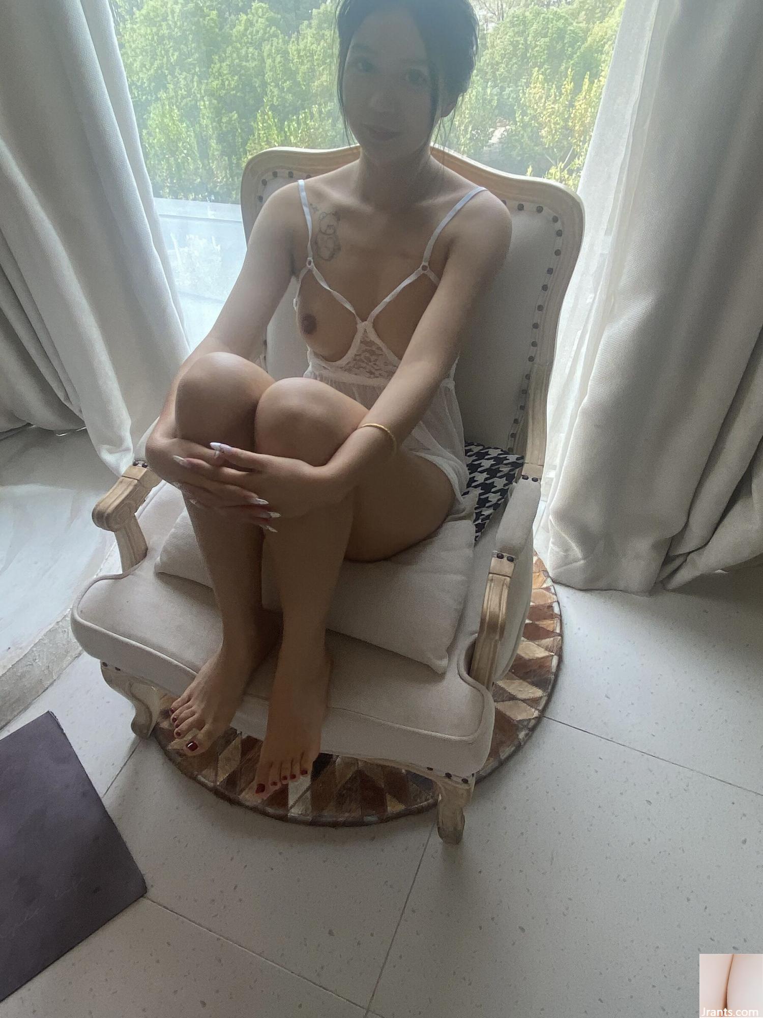 Bộ ảnh riêng tư thân người của người mẫu Trung Quốc Qiqi (47P) - Ảnh 15