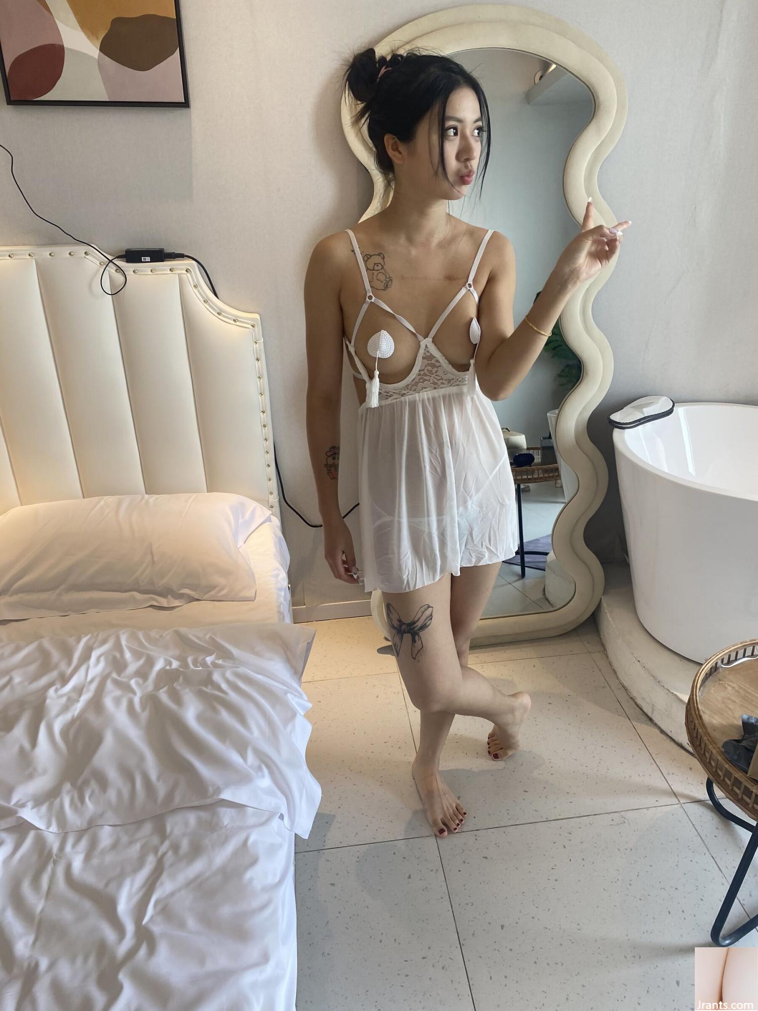 Bộ ảnh riêng tư thân người của người mẫu Trung Quốc Qiqi (47P) - Ảnh 4