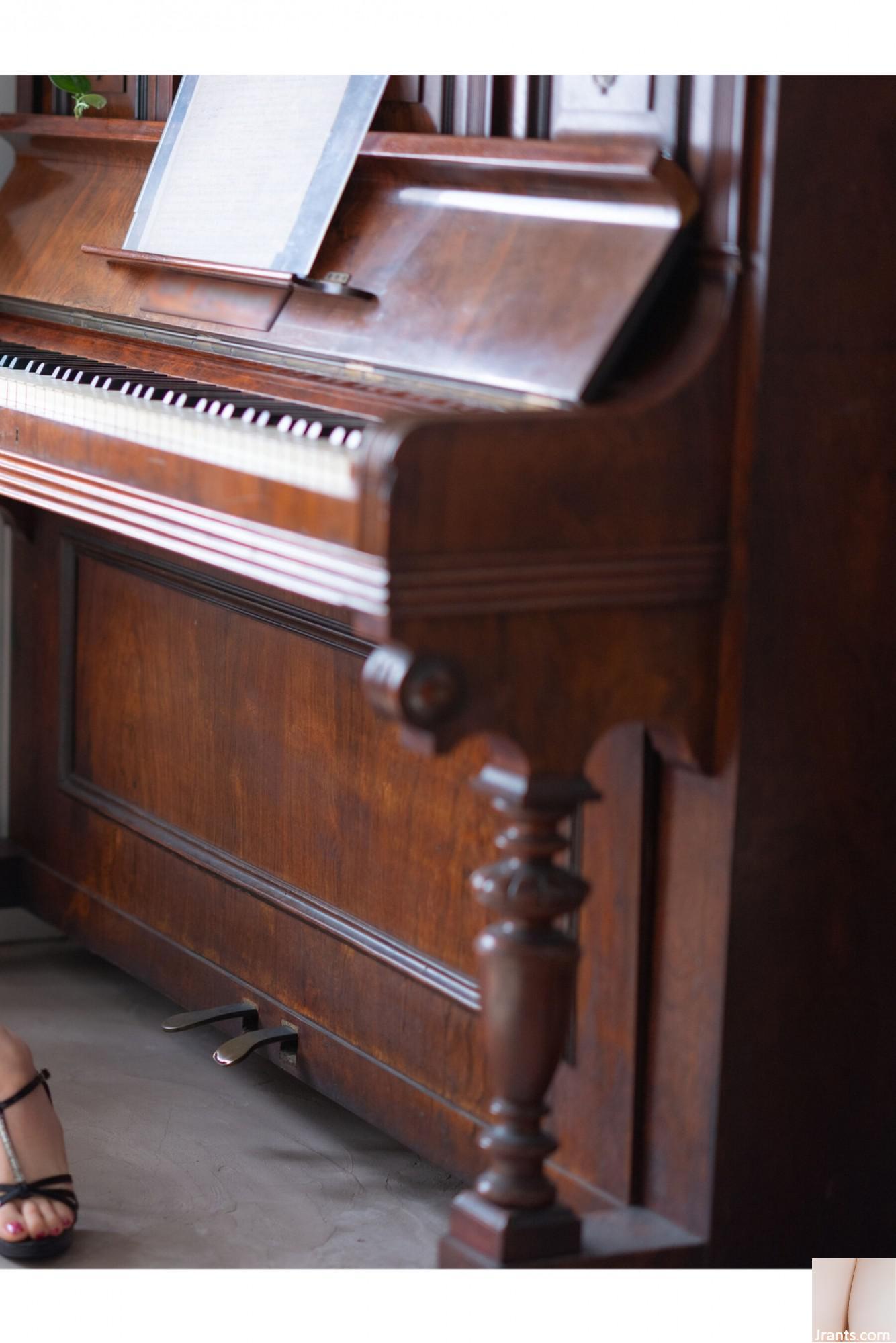 ((Bộ người mẫu Nhật Bản) “One More” (cũng-ド album ảnh) của Takimoto Shizukuha (99P) - Ảnh 3