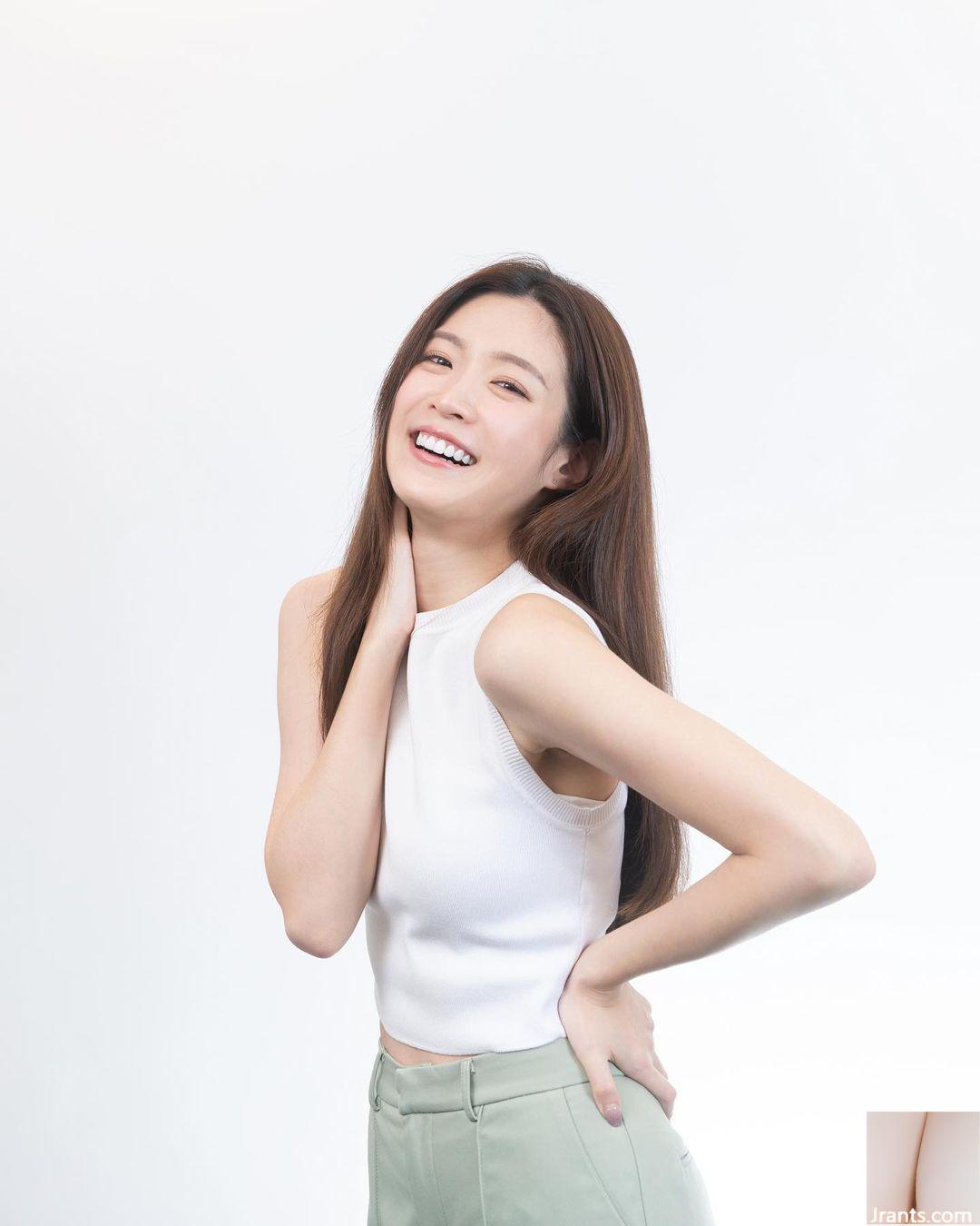 Cô nàng hay cười nóng nảy “Shou Yu” có thân hình nóng bỏng, săn chắc và bụ bẫm sẽ khiến bạn ấn tượng sâu sắc ngay từ cái nhìn đầu tiên (20P) - Ảnh 10