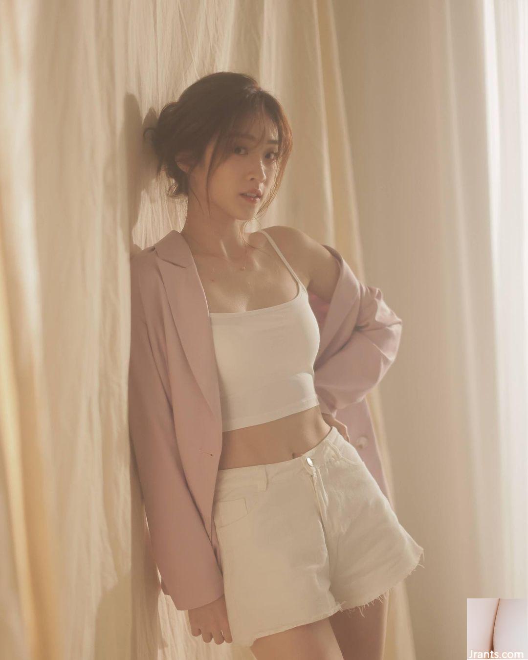 Cô nàng hay cười nóng nảy “Shou Yu” có thân hình nóng bỏng, săn chắc và bụ bẫm sẽ khiến bạn ấn tượng sâu sắc ngay từ cái nhìn đầu tiên (20P) - Ảnh 12