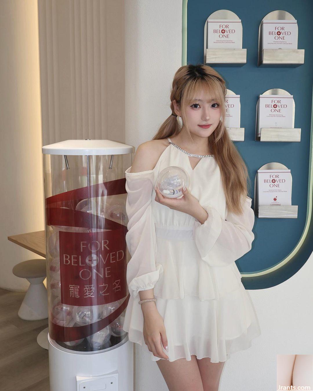 Cô phù thủy nhỏ “Qiu Siqi” vừa ngọt ngào vừa gợi cảm khiến người ta mê mẩn (20P) - Ảnh 14