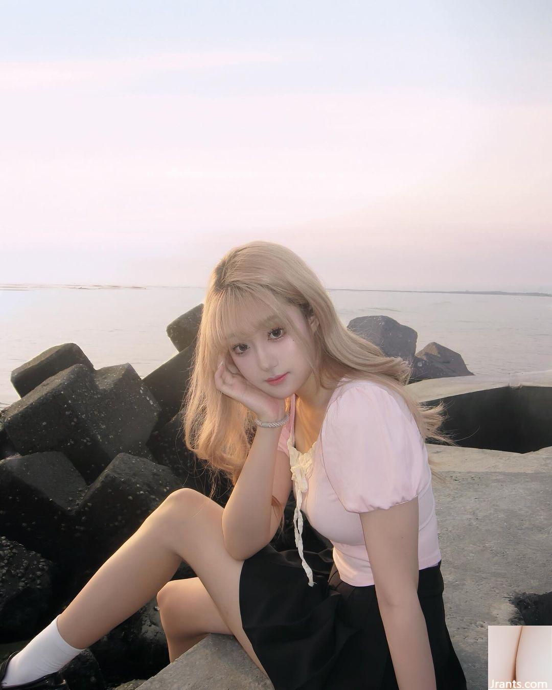 Cô phù thủy nhỏ “Qiu Siqi” vừa ngọt ngào vừa gợi cảm khiến người ta mê mẩn (20P) - Ảnh 15