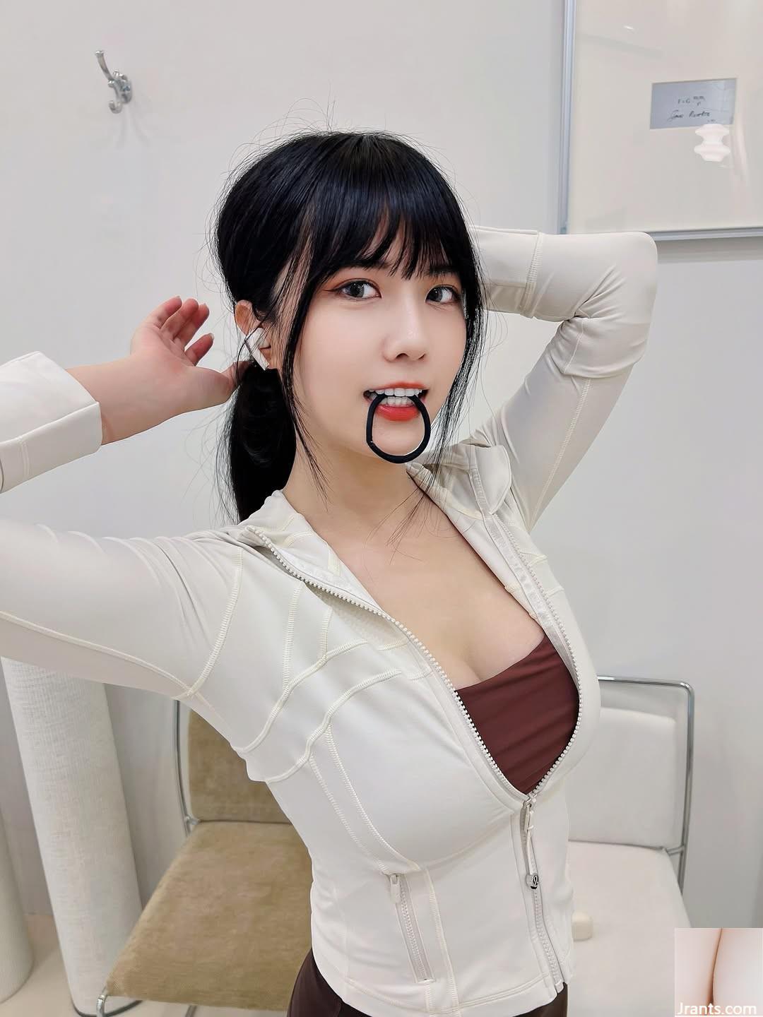 “Xuanxuan Sandy” đầy đặn và sâu sắc quá! Con số này không khoa học (10P) - Ảnh 2