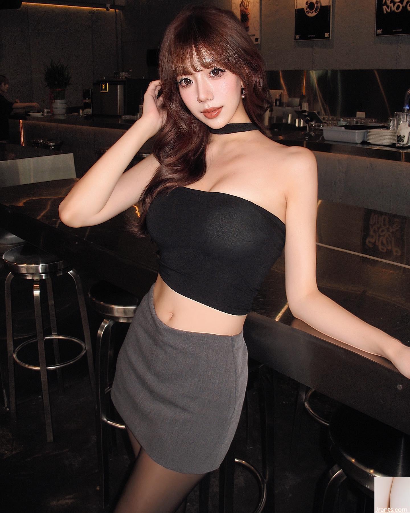 Thân hình trắng trẻo và dịu dàng “Li Changyun” có những đường rãnh sâu đầy đặn và những đường cong cơ thể thon thả (16P) - Ảnh 9