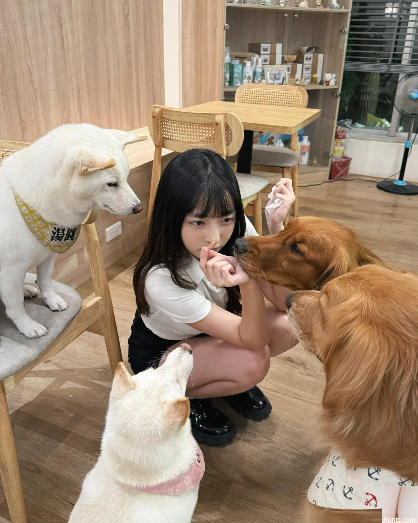 Nụ cười đặc trưng của làn da dịu dàng “Song VV” thật ngọt ngào và đầy cám dỗ (22P) - Ảnh 4