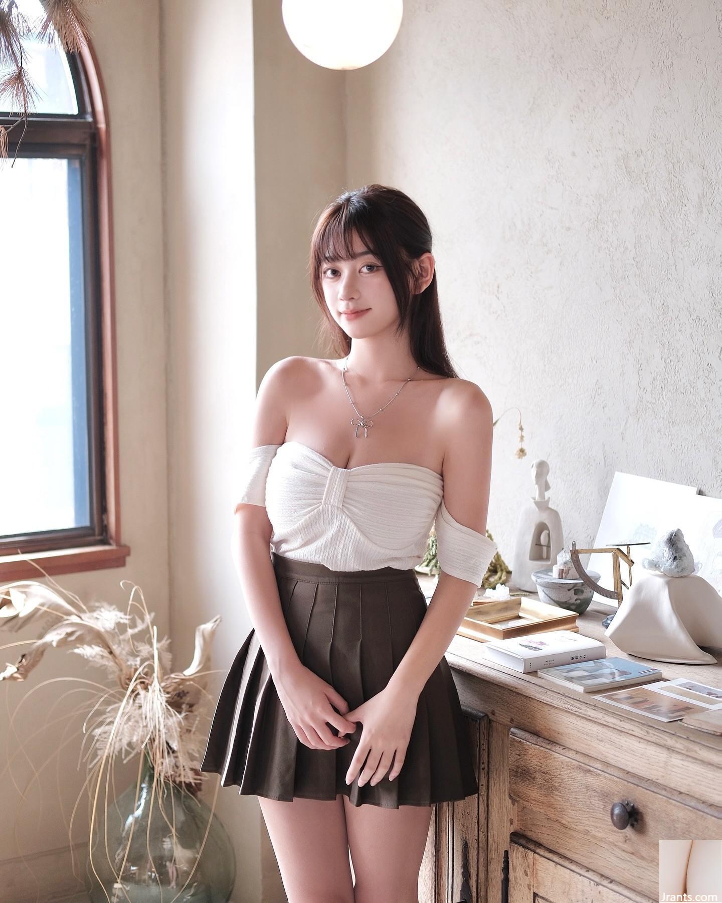 Bộ ảnh gợi cảm của “Yihan” với vòng 1 đầy đặn và dáng người ma quái sẽ chinh phục bạn (14P) 4 - Ảnh 5