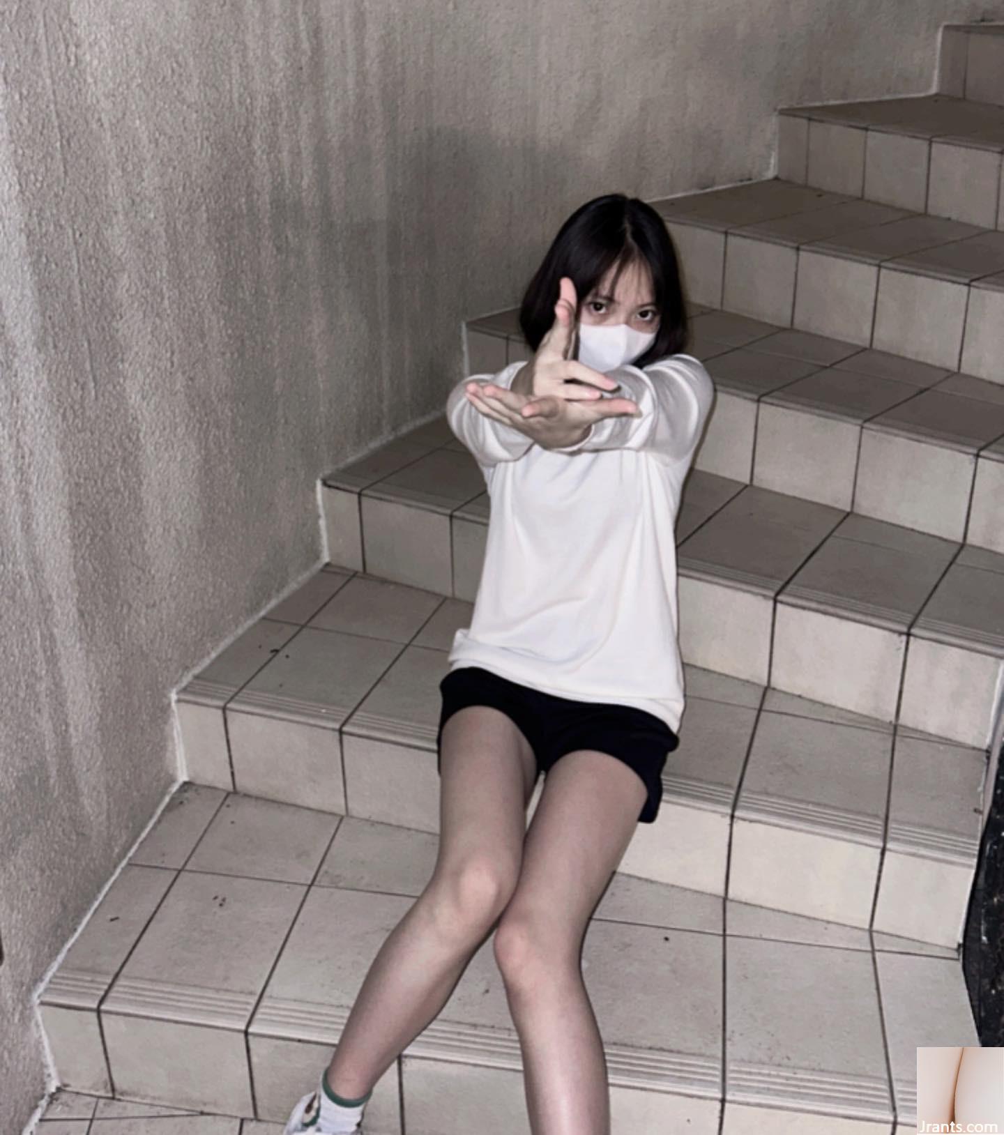 Khuôn mặt nặng nề của Nhật Bản “rain..87” ngực thấp và ngực lớn thực sự hoàn hảo (14P) - Ảnh 27