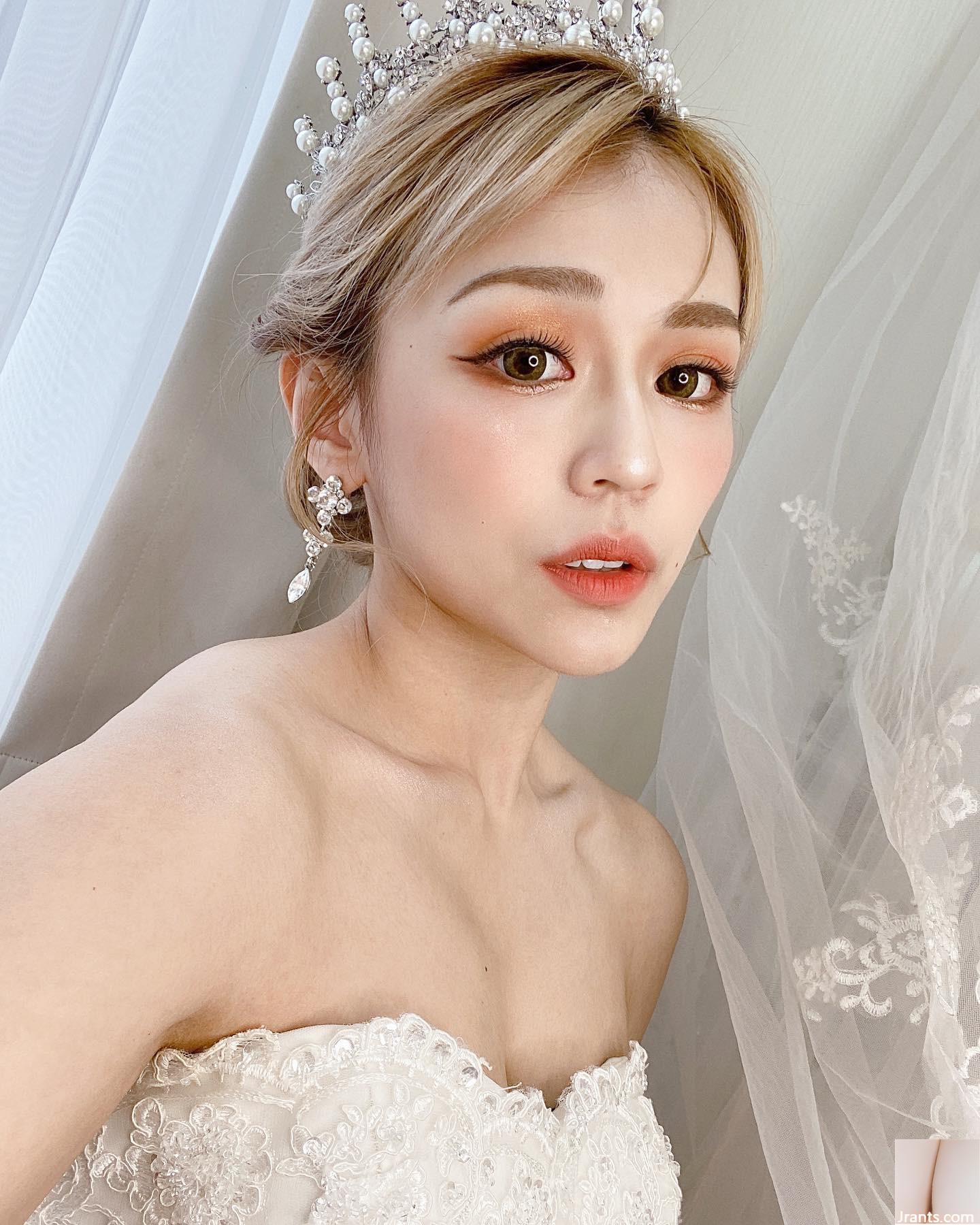 Thân hình săn chắc hoàn hảo “Mei Jiang” có dáng người mảnh khảnh và đường cong không chê vào đâu được (18P)