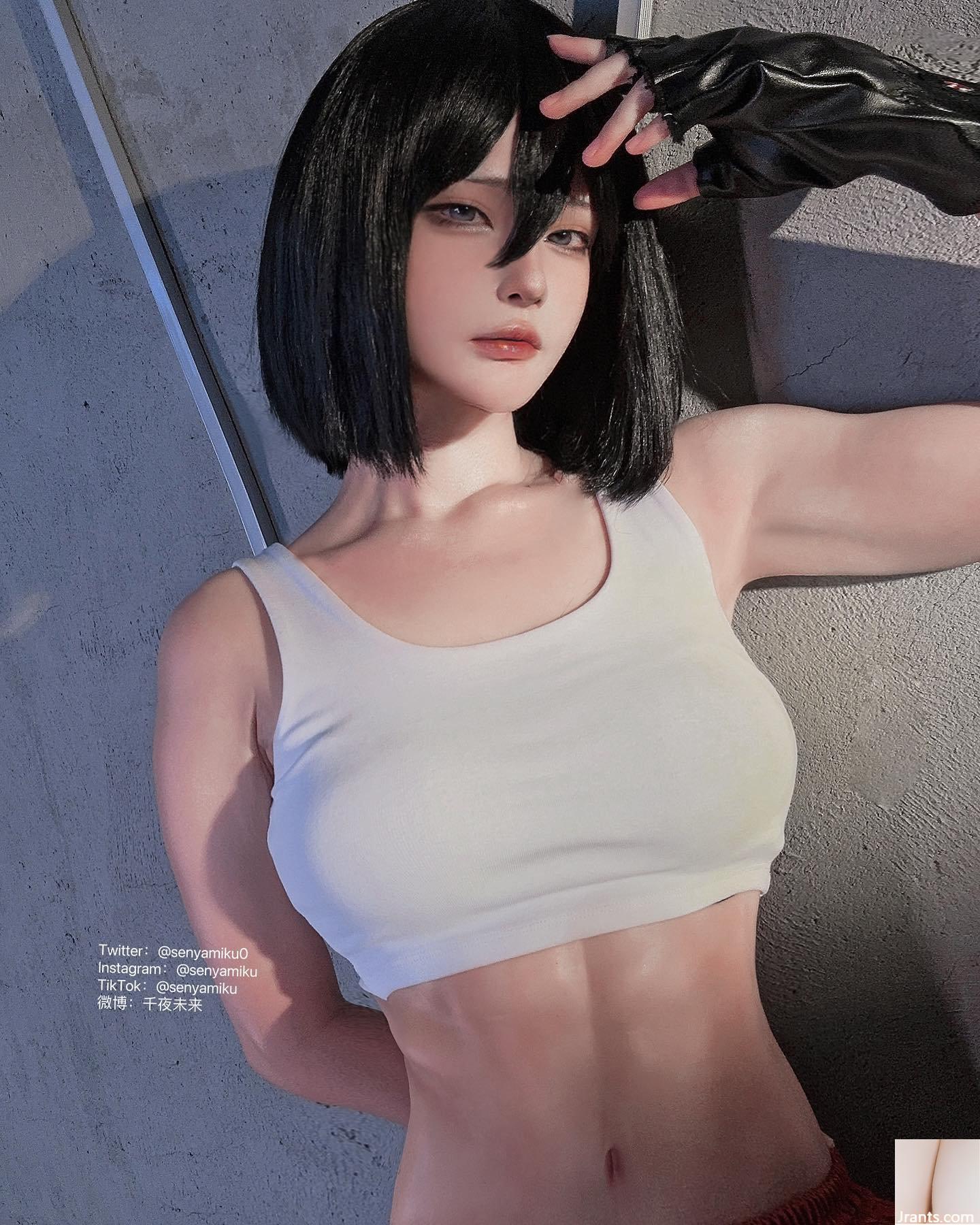 Bạn gái mặc đồ đen “Qianye Mirai” có thân hình đáng ghen tị (12P) - Ảnh 2