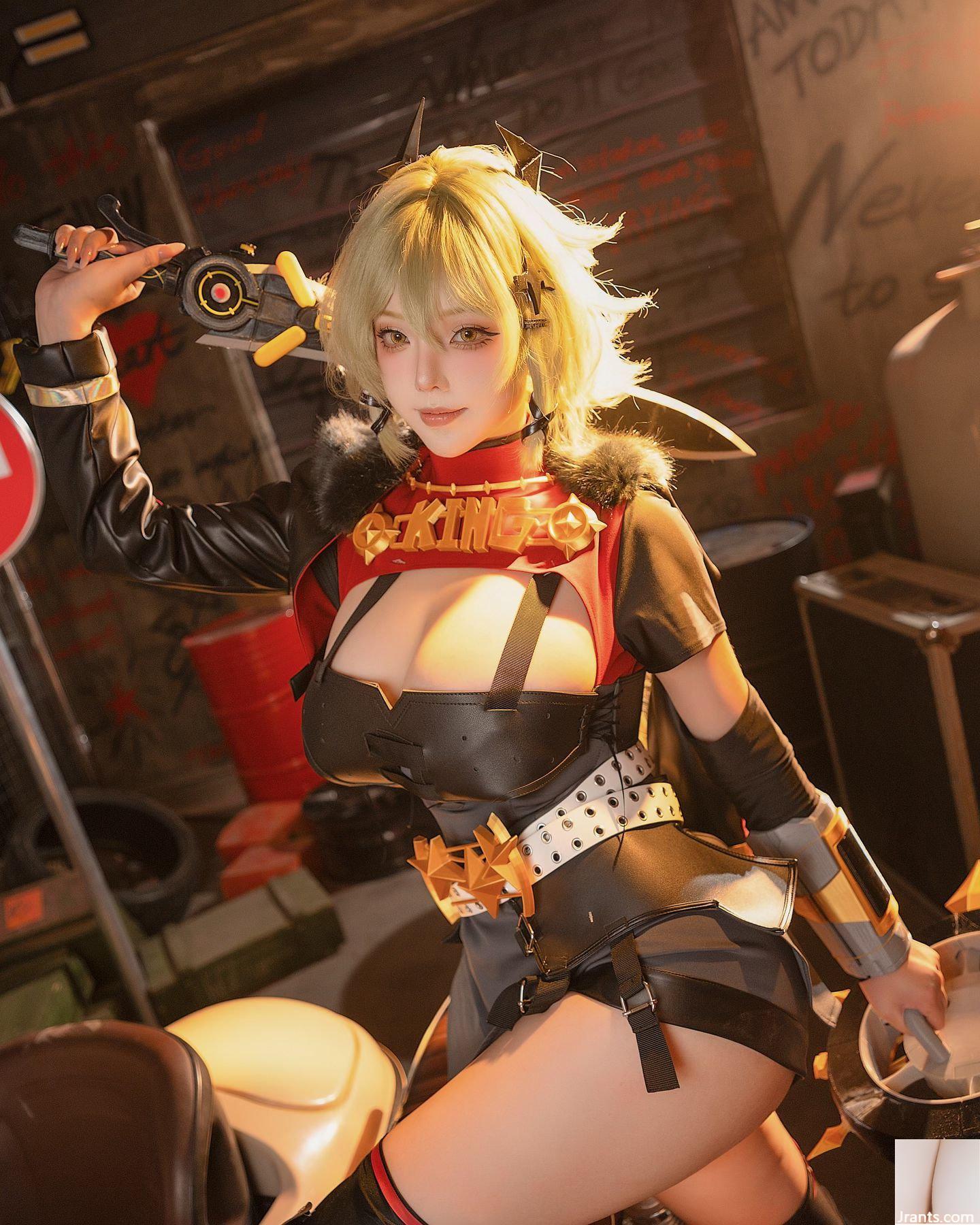 Chị cả gợi cảm “Junye TAKO” có thân hình nóng bỏng dưới vẻ ngoài trẻ con (27P) - Ảnh 24