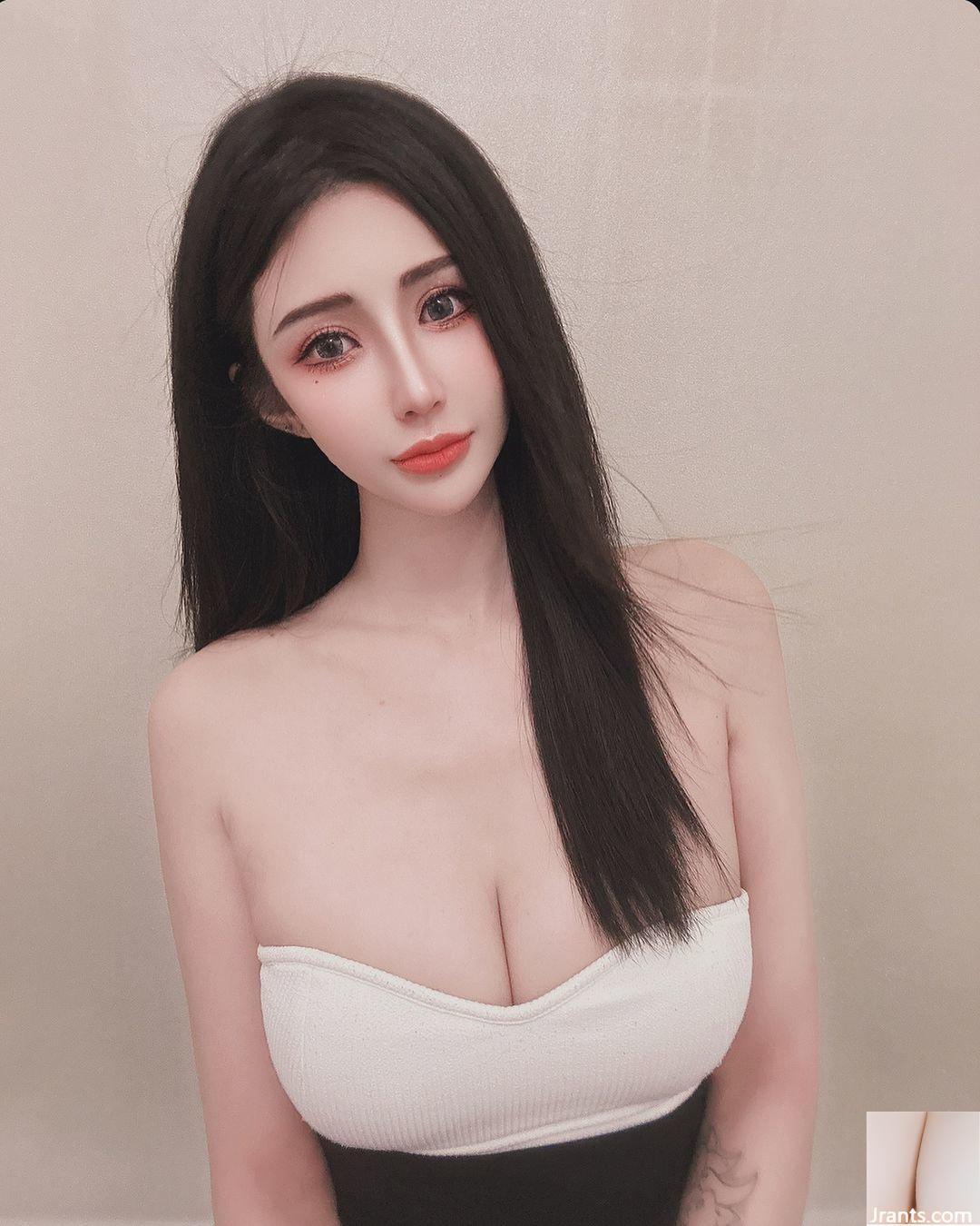 “Candy&Tangtang” quyến rũ khe ngực khoét sâu của chị gái đầy gợi cảm (12P) - Ảnh 3