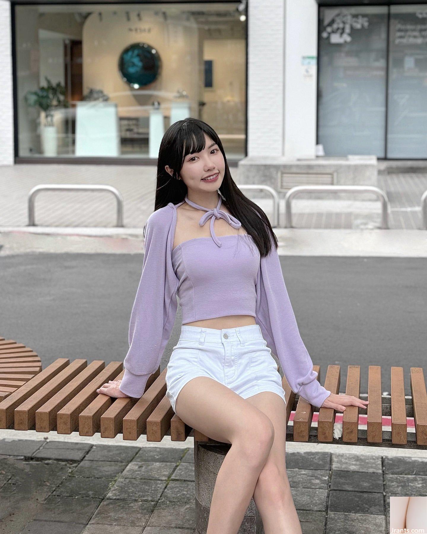 Cô gái đại học ngọt ngào “Huimi” với làn da trắng, đôi chân đẹp và khuôn mặt thiên thần tuyệt đẹp (16P)