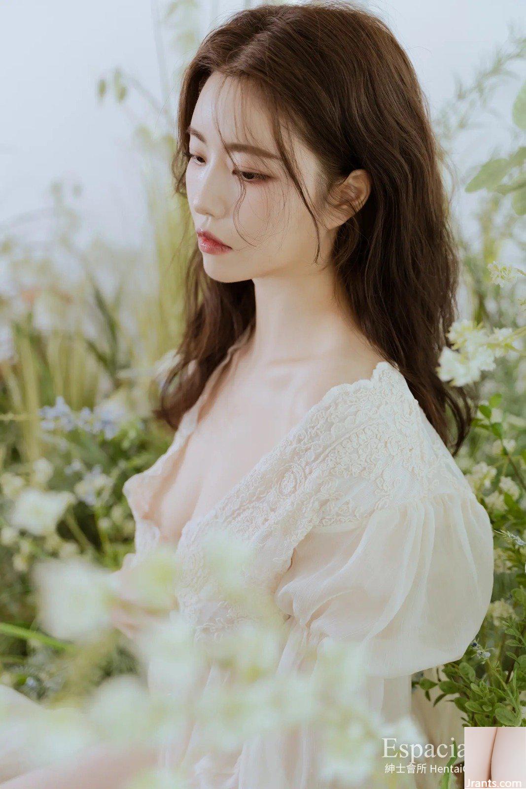 SpaceKorea EHC111 YUA (51P) - Ảnh 2