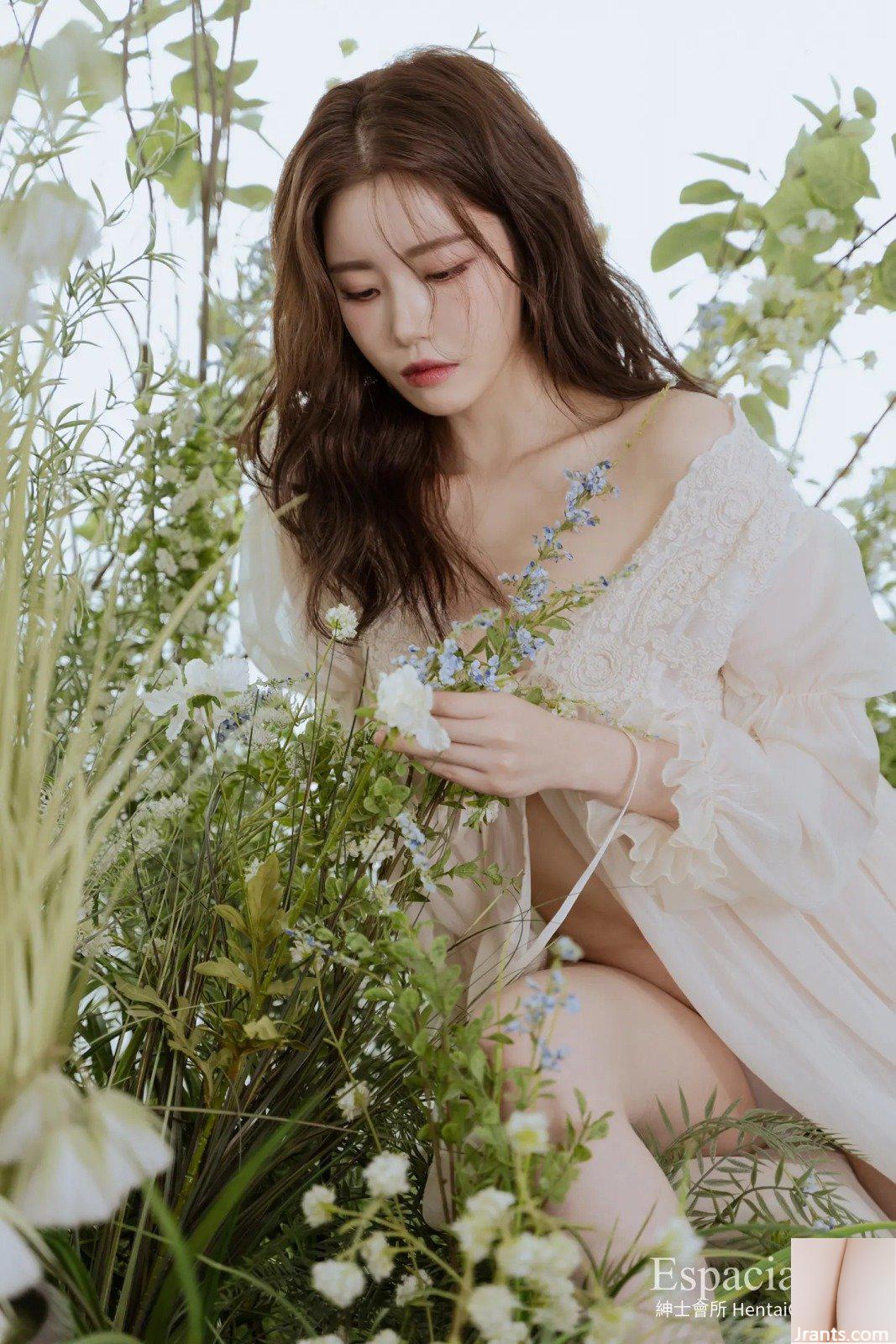 SpaceKorea EHC111 YUA (51P) - Ảnh 4