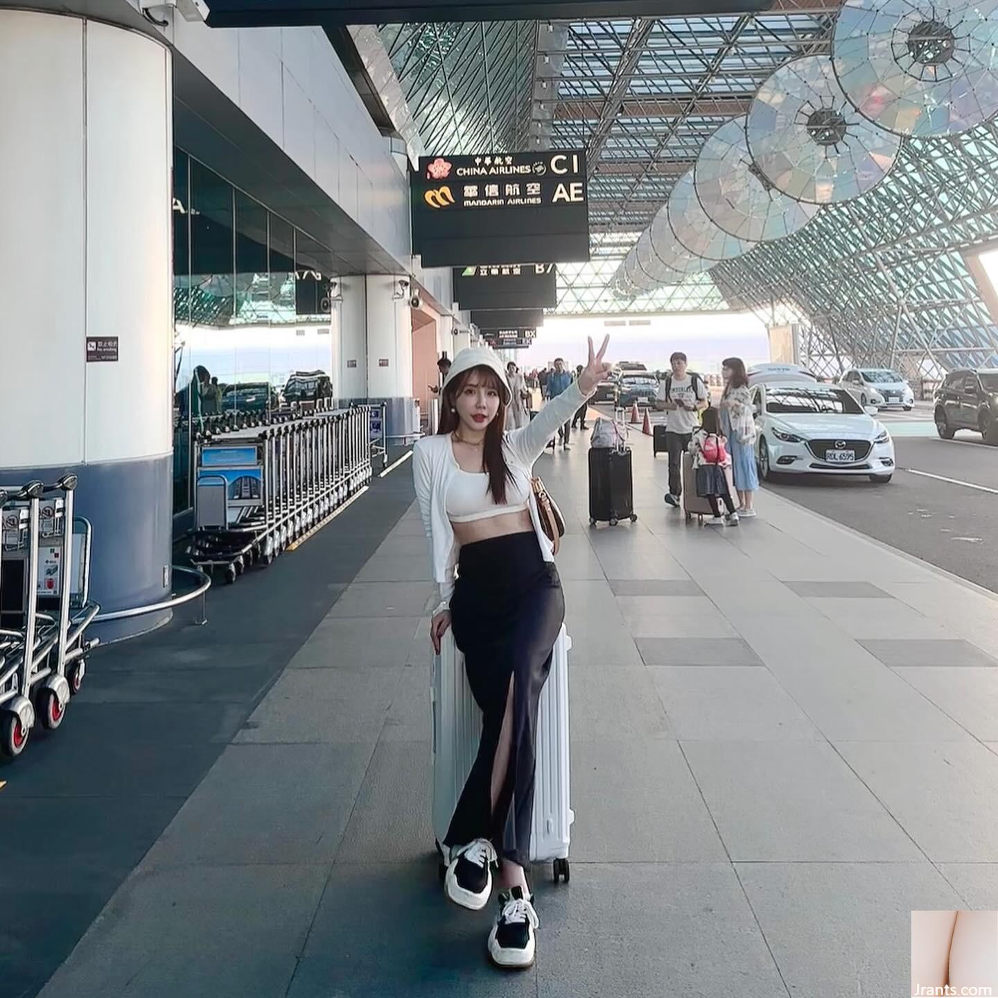 Cô gái bên cạnh “Tingyin” trông quá xinh (10p)