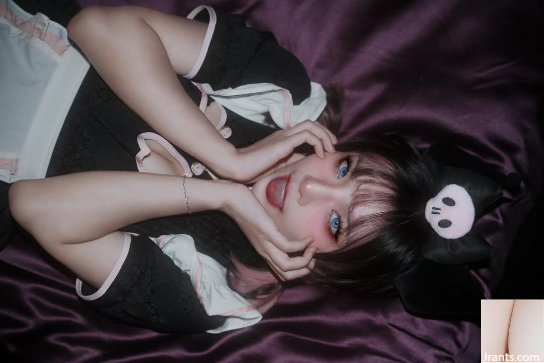 Coser “JUYI” rất hấp dẫn khi mặc trang phục khác nhau (10p) - Ảnh 5