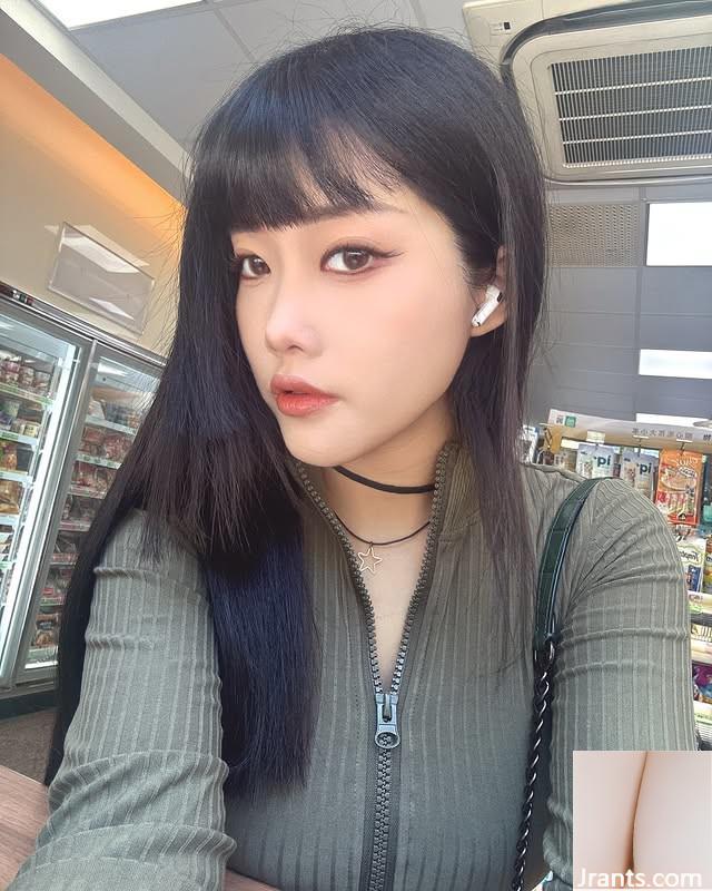 “Eyo Zyr” có một con số lõm và lồi đẹp đến nỗi nó bị phạm lỗi (10p) - Ảnh 8