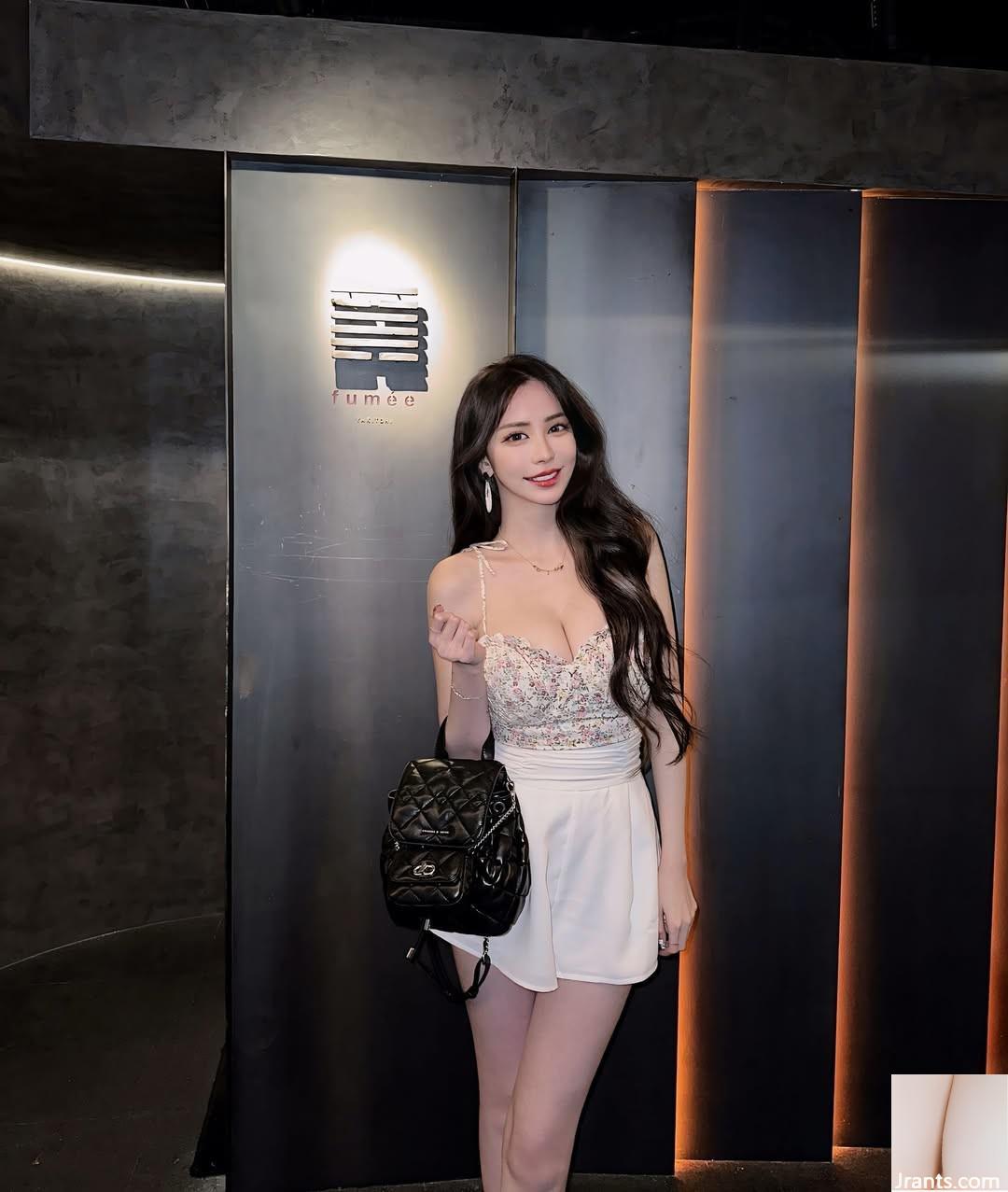 “Xintint_ariel_” không khoa học, bạn càng nhìn vào vẻ đẹp của bầu trời, bạn càng tức giận (22p) - Ảnh 11