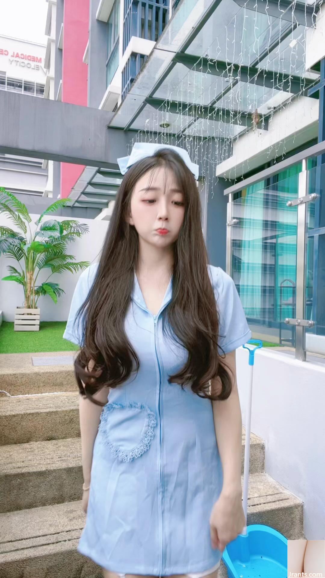 Cô gái ngực lớn “biuier” có thể ngọt ngào và quyến rũ và quyến rũ (24p) - Ảnh 16