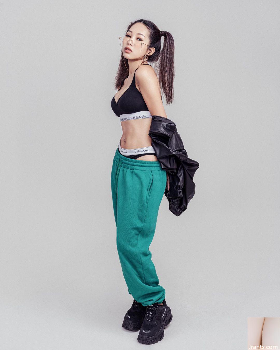 “Zeng_shaobao Nicki” Mắt và người yêu điện rất dữ dội (18p) - Ảnh 15