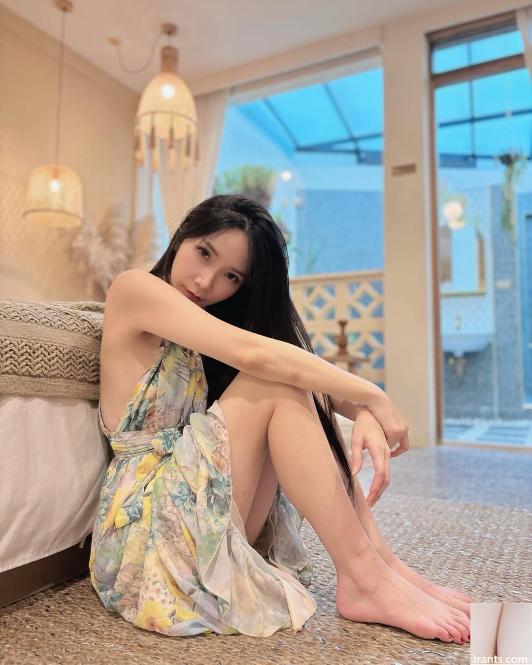 Sexy Little Demon “Li Quanquan” sex cảm thấy không thể chịu đựng được (23p) - Ảnh 13