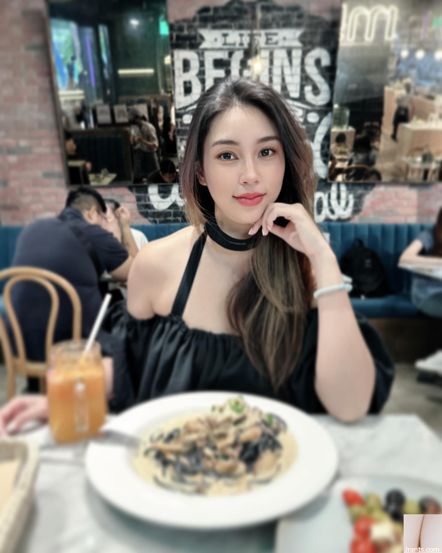 Đường cong quyến rũ “Yuliana” kích hoạt làn sóng khát (20p) - Ảnh 6