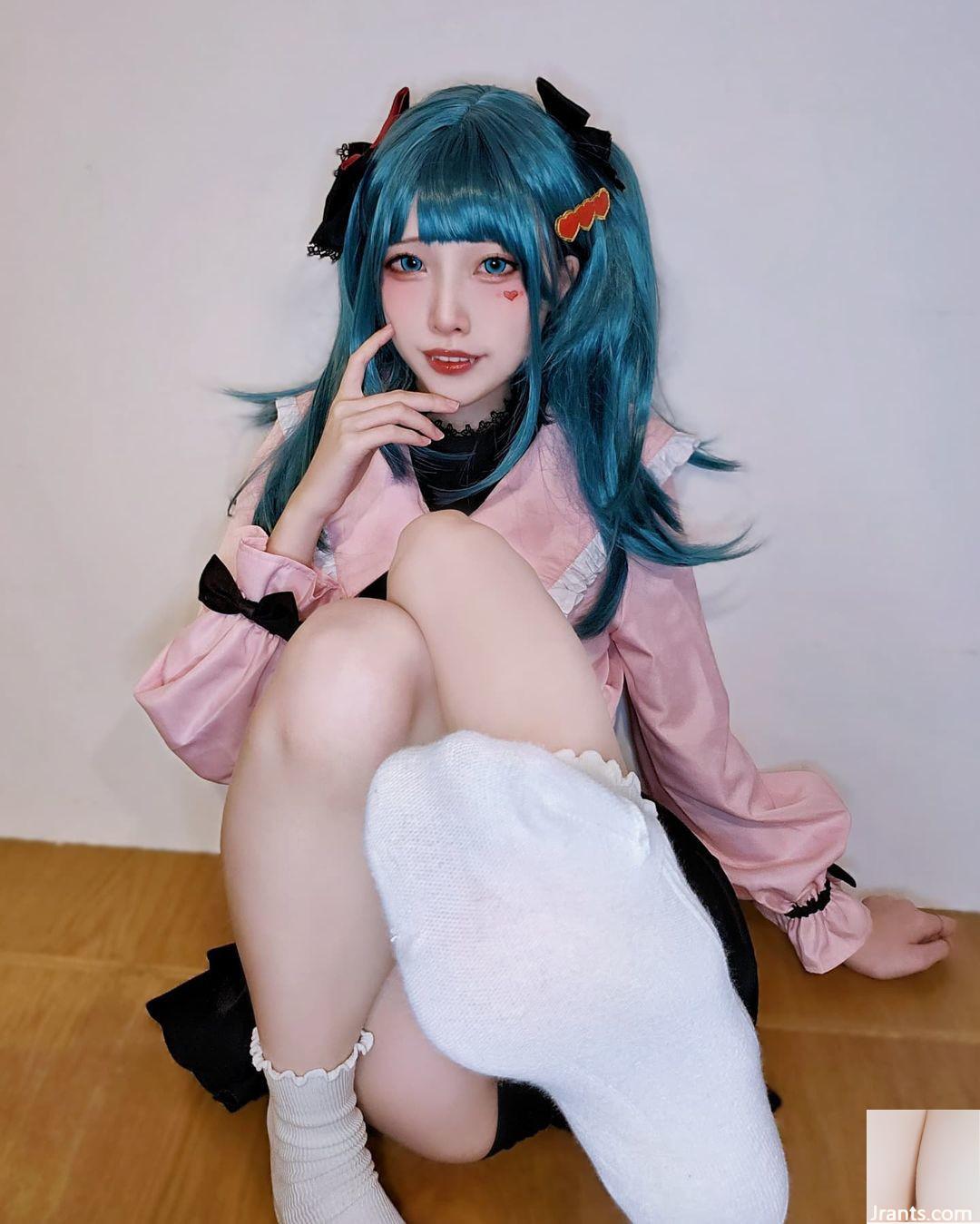 Sự cám dỗ của sự cám dỗ của bộ ngực nhỏ nhất là “li zi” (18p) - Ảnh 13