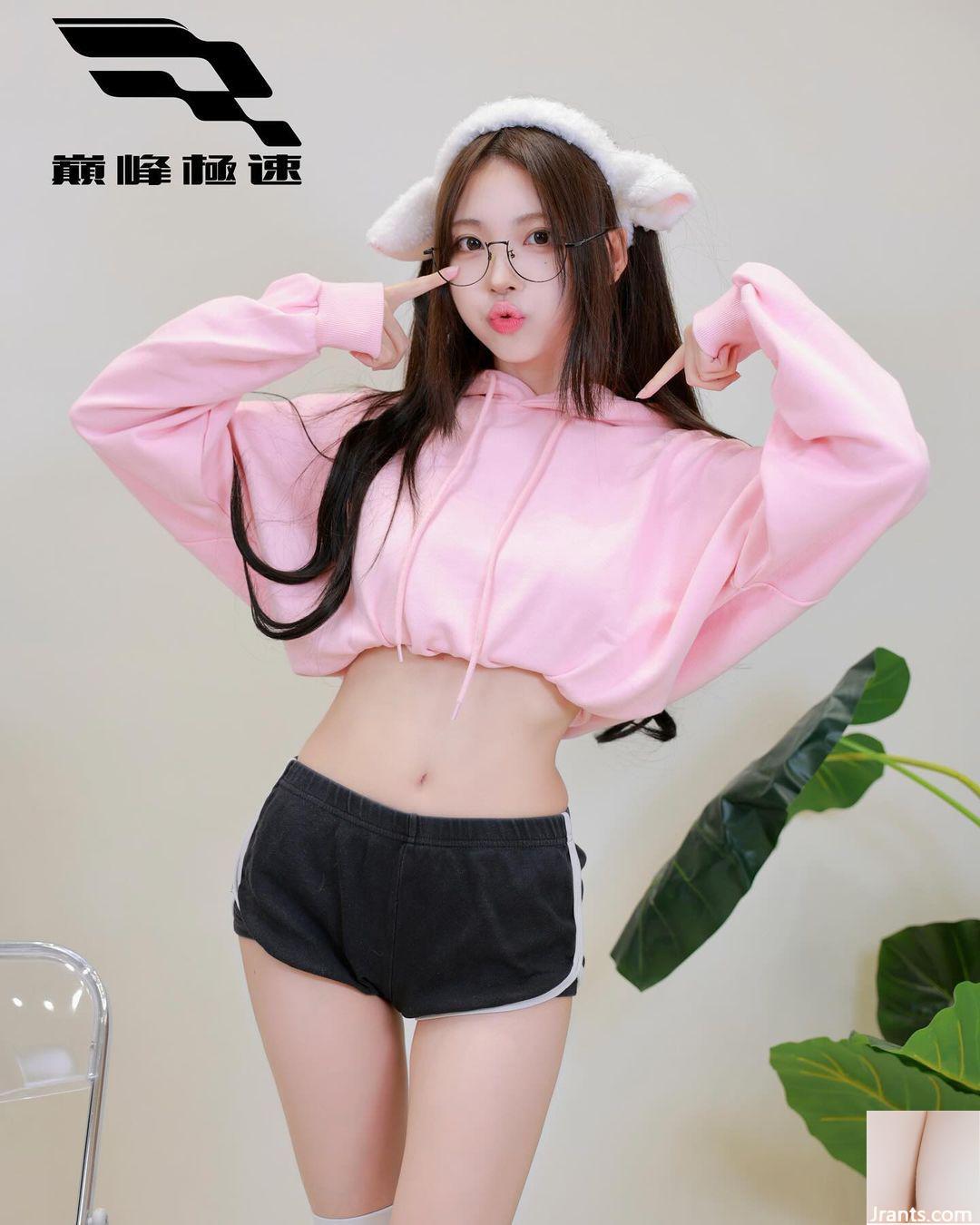 “Tutu__zhao tu meow” ngực đẹp rất thú vị (25p) - Ảnh 16