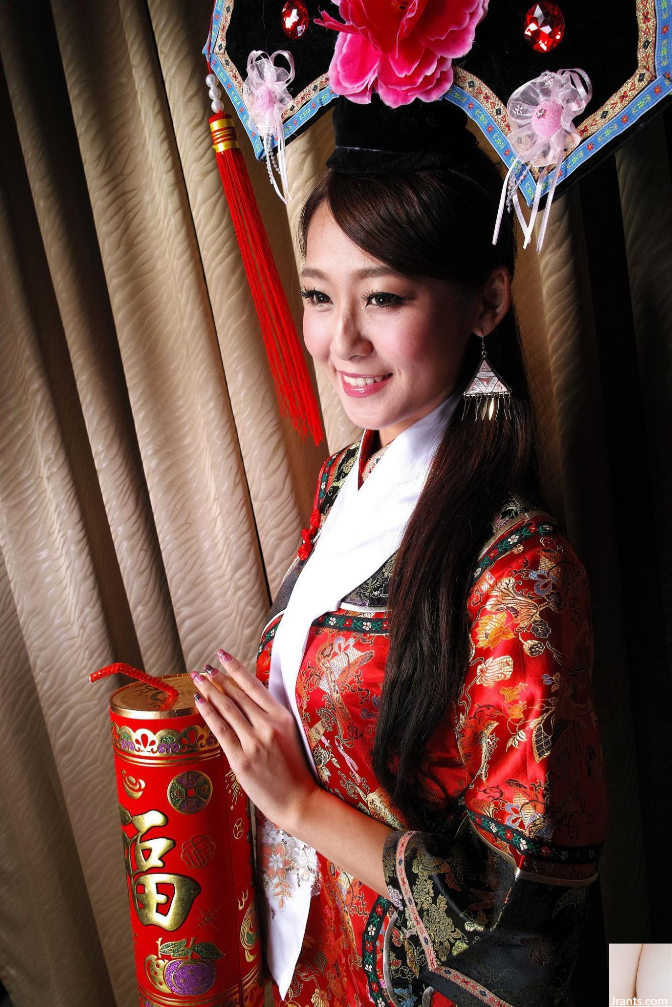 Winnie Xiaoxue và Xiaoyu “Lời chào năm mới đến Công chúa Zhen Huân” (59p) - Ảnh 2