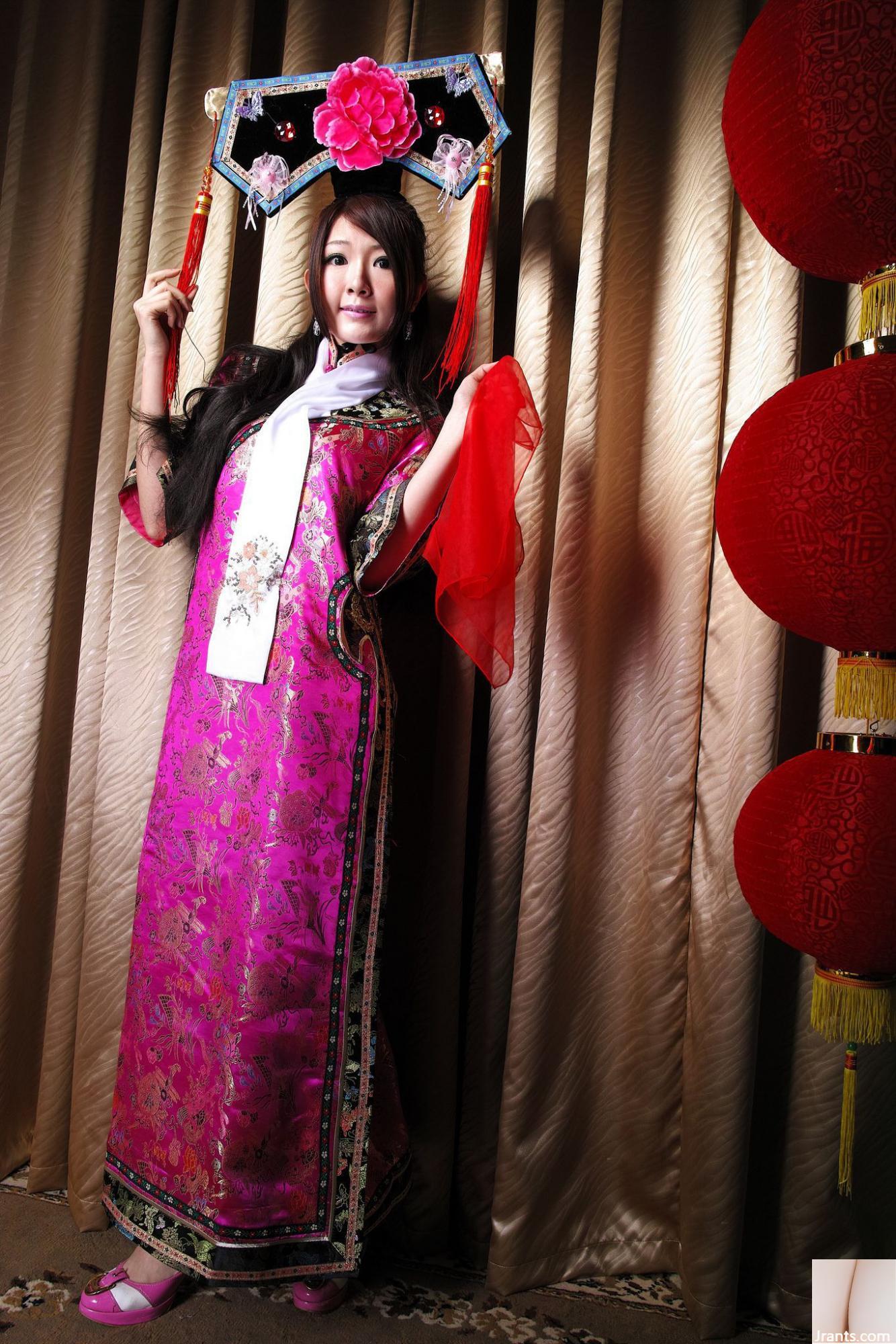 Winnie Xiaoxue và Xiaoyu “Lời chào năm mới đến Công chúa Zhen Huân” (59p) - Ảnh 4